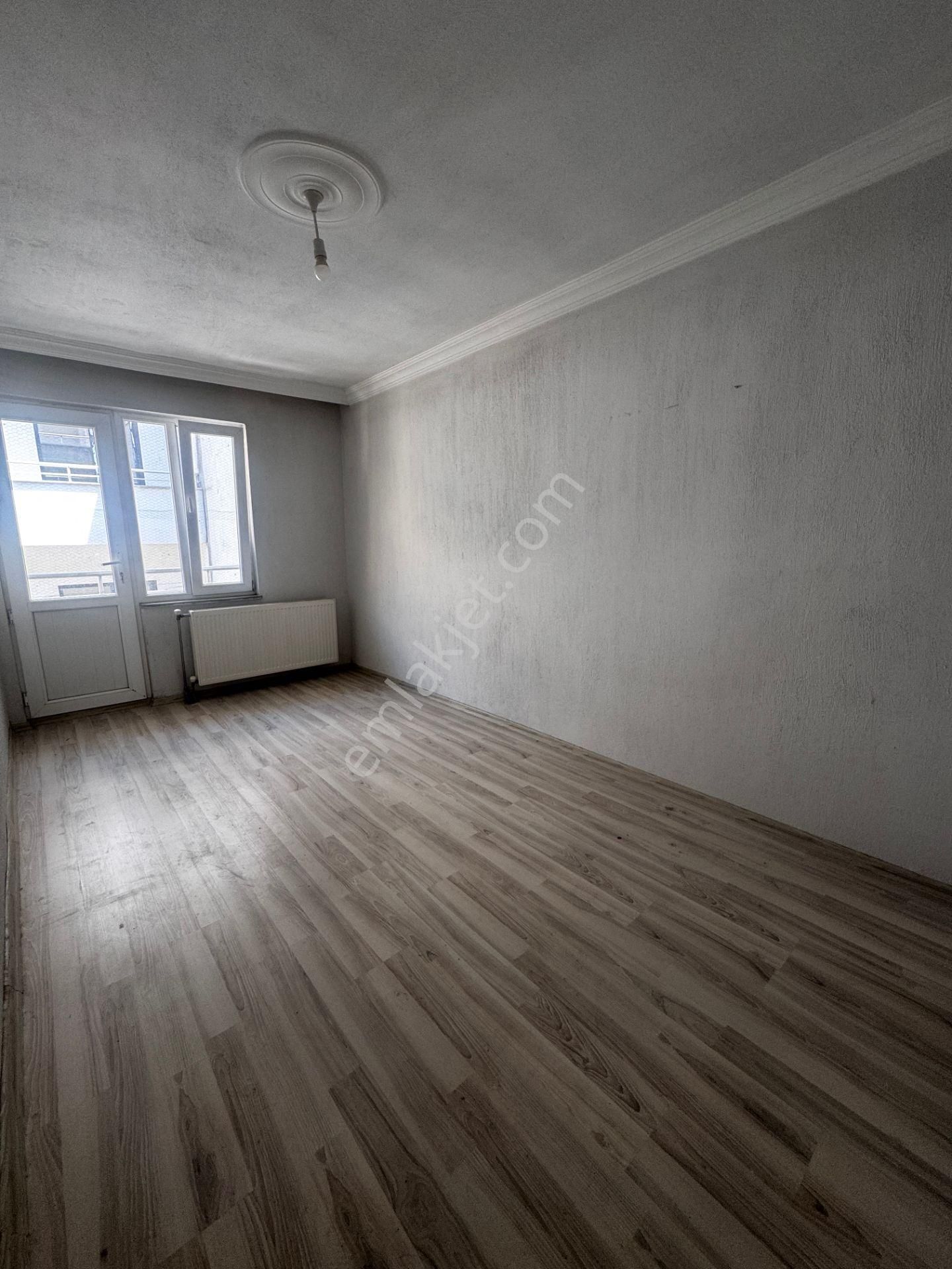 Biga Merkez’de Yüksek Getiri Potansiyeline Sahip Satılık Apartman! - Görsel 11