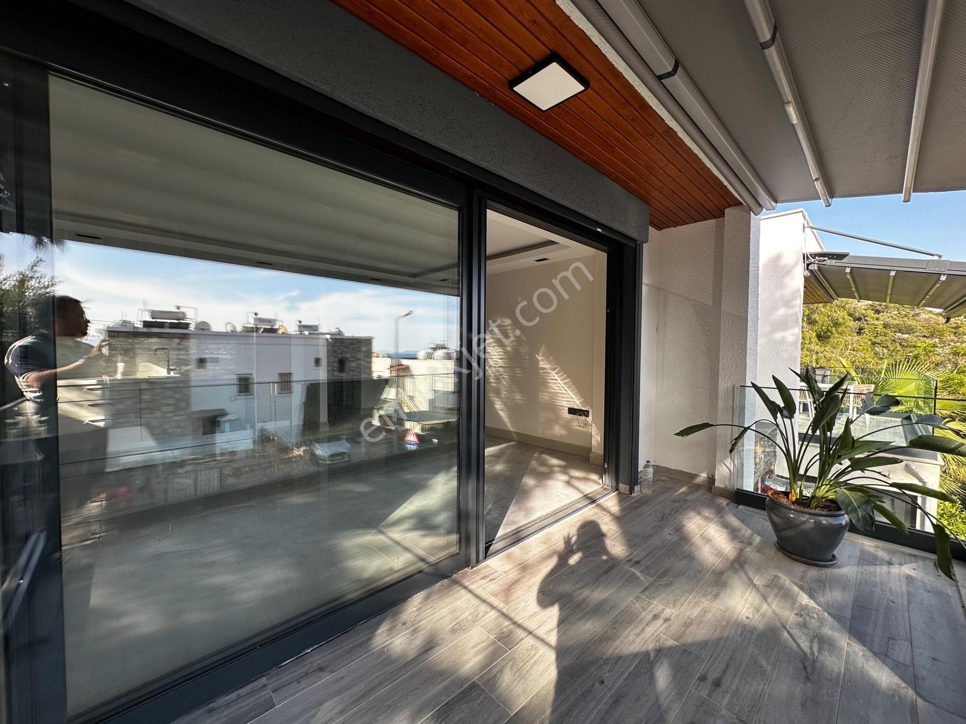 Bodrumda Merkezi Konumda Yeni Sıfır 2+1 Satılık Daireler - Görsel 3