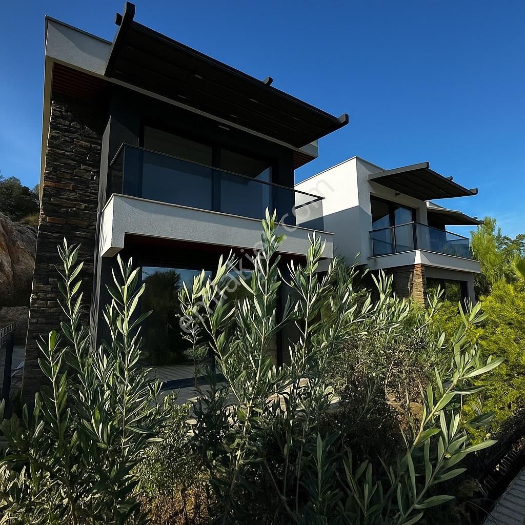 Bodrumda Merkezi Konumda Yeni Sıfır 2+1 Satılık Daireler
