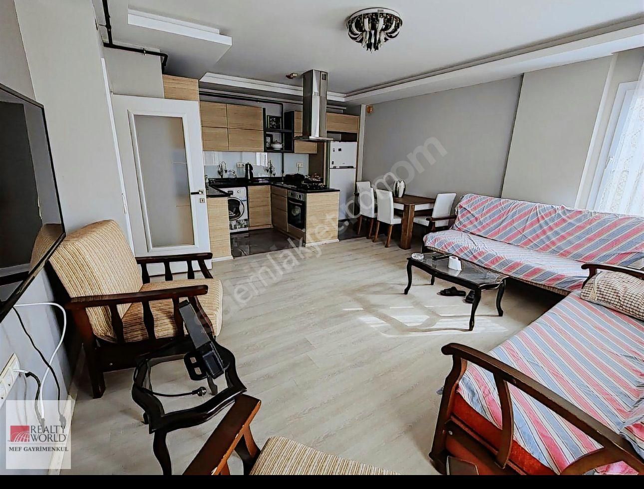 Mezitli Yeni Mahalle'de Merkezi Konumda 2+1 Kombili, Ebeveyn Banyolu Geniş Daire!