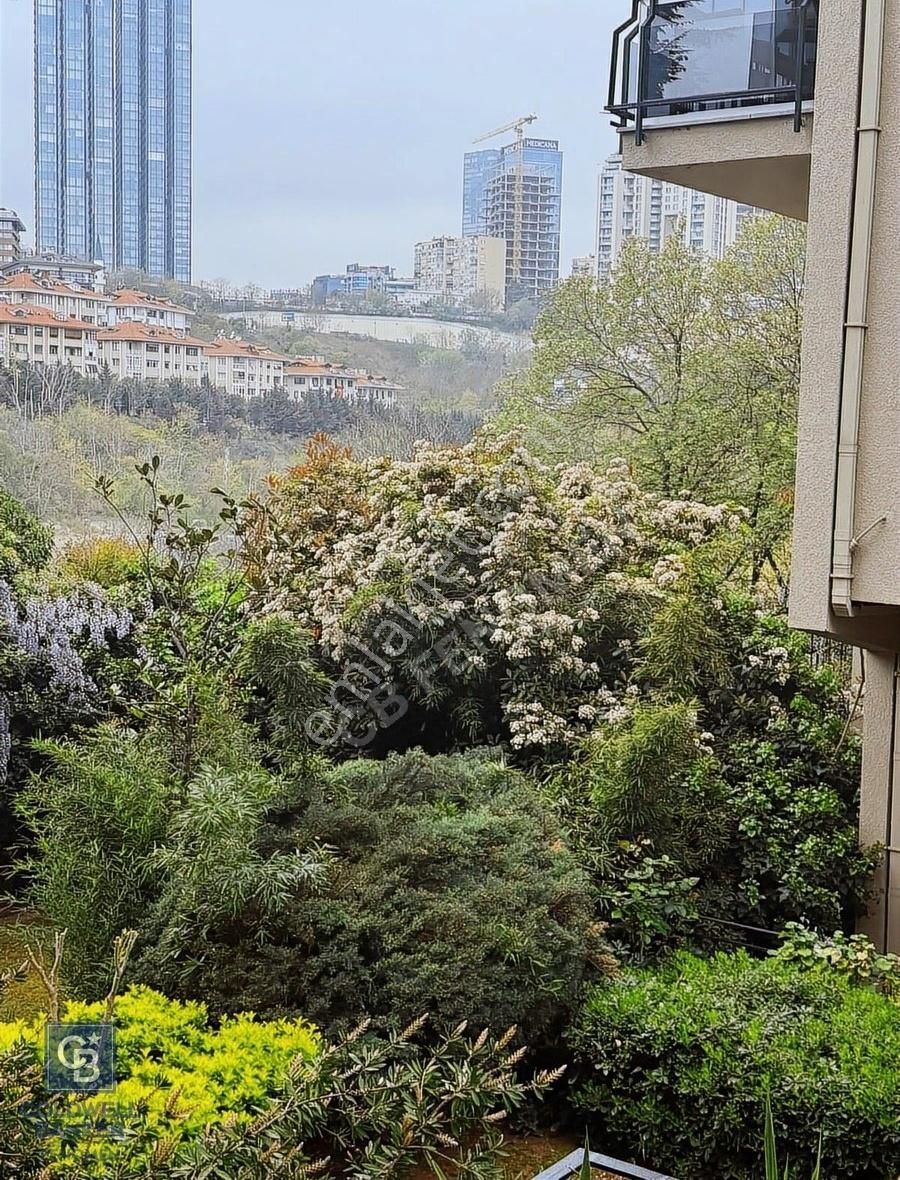 Ulus Site İçerisinde Penthouse Bahçe Katı Satılık Daire