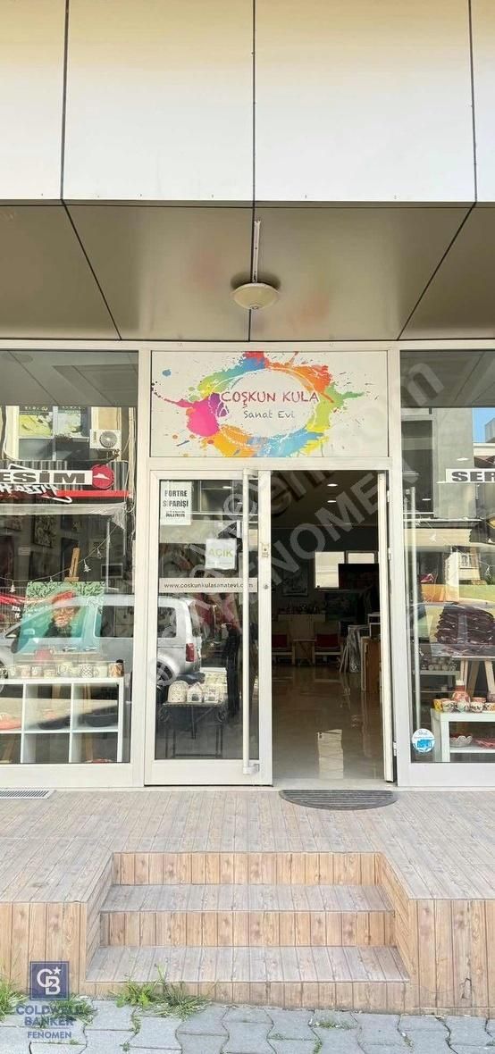 Çekmeköy Mimar Sinan'da Satılık 255 M2 2 Katlı Dükkan