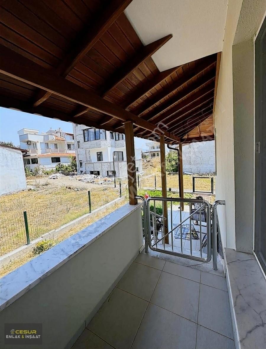 Dikili Gazeteciler Sitesinde Lüks Villa - Görsel 13