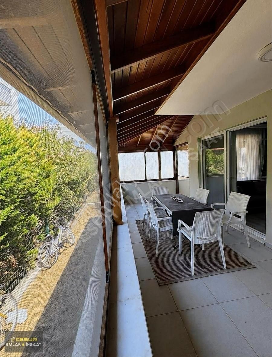 Dikili Gazeteciler Sitesinde Lüks Villa - Görsel 14