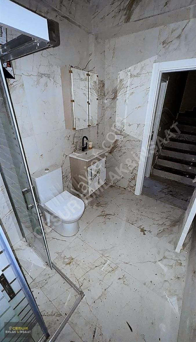 Salihleraltında Satılık Sıfır 4+1 İkiz Villa - Görsel 23