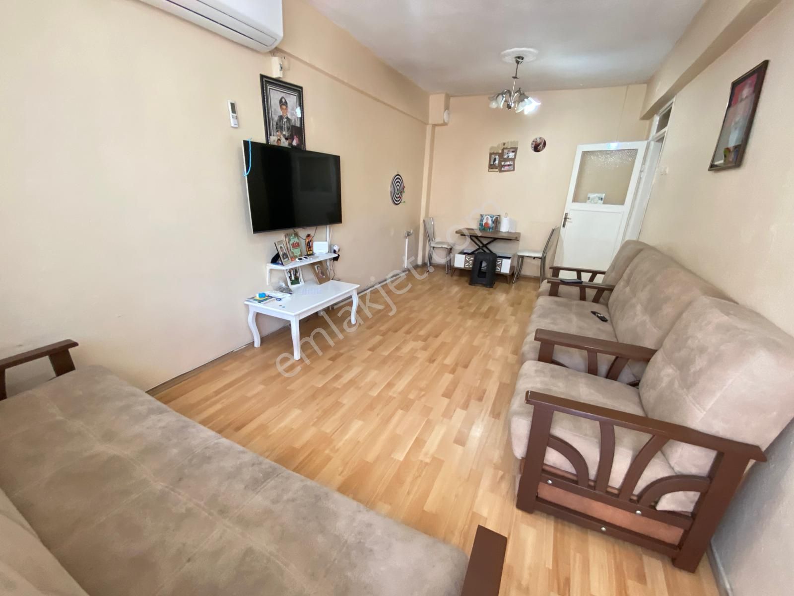Acill Konak Yenidoğan Mah.de Kemer İzban İstasyonu Yakını 2+1 90m2 Ayrı Mutfak Arakat Satılık Daire - Görsel 4