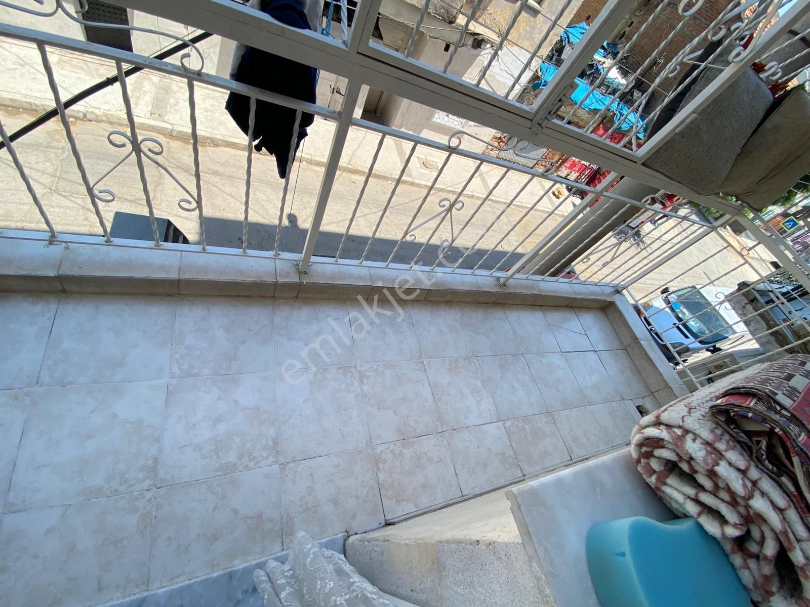 Acill Konak Yenidoğan Mah.de Kemer İzban İstasyonu Yakını 2+1 90m2 Ayrı Mutfak Arakat Satılık Daire - Görsel 31