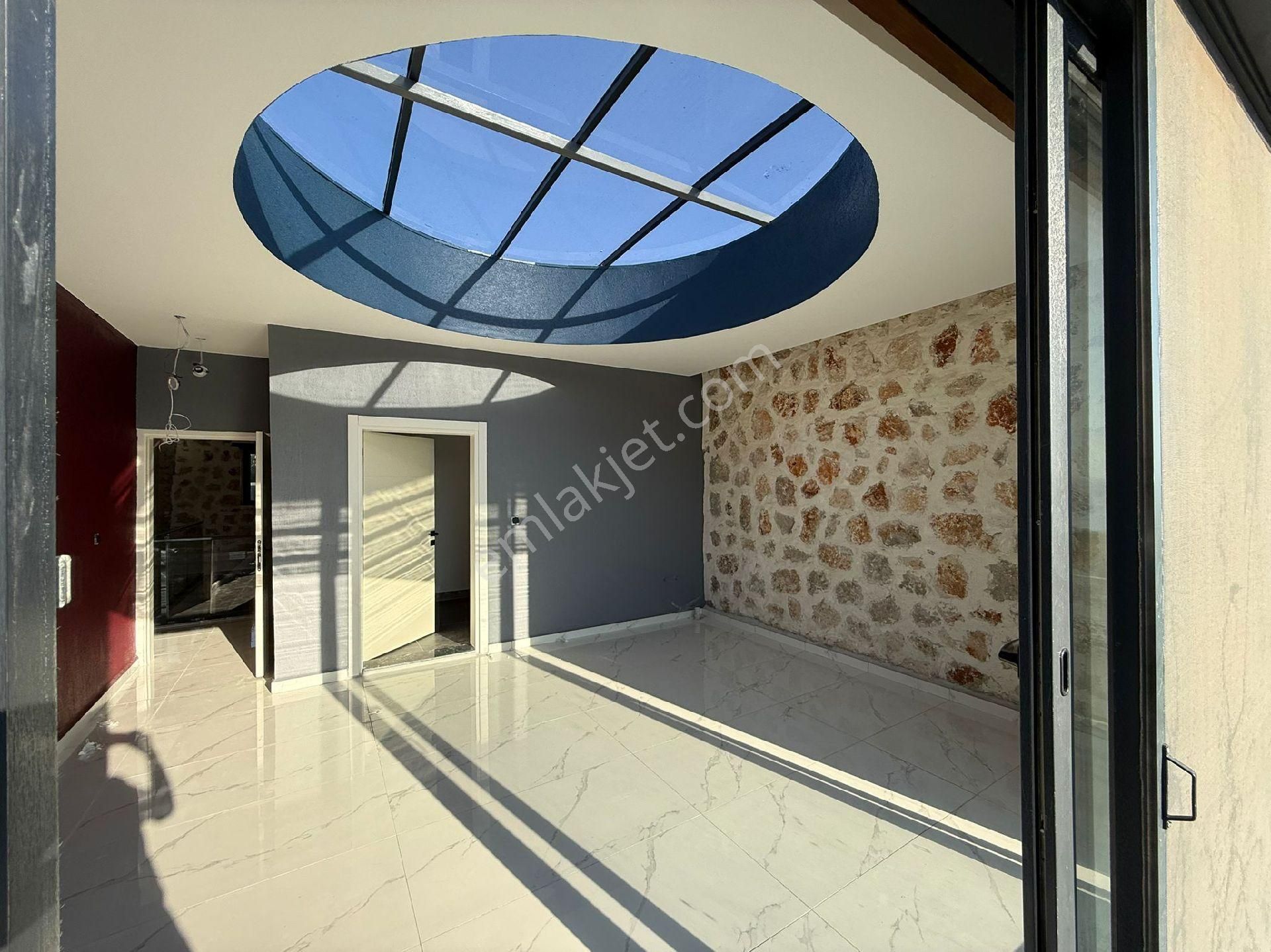 Falcon Dan Gelemişte Muhteşem Villa - Görsel 25