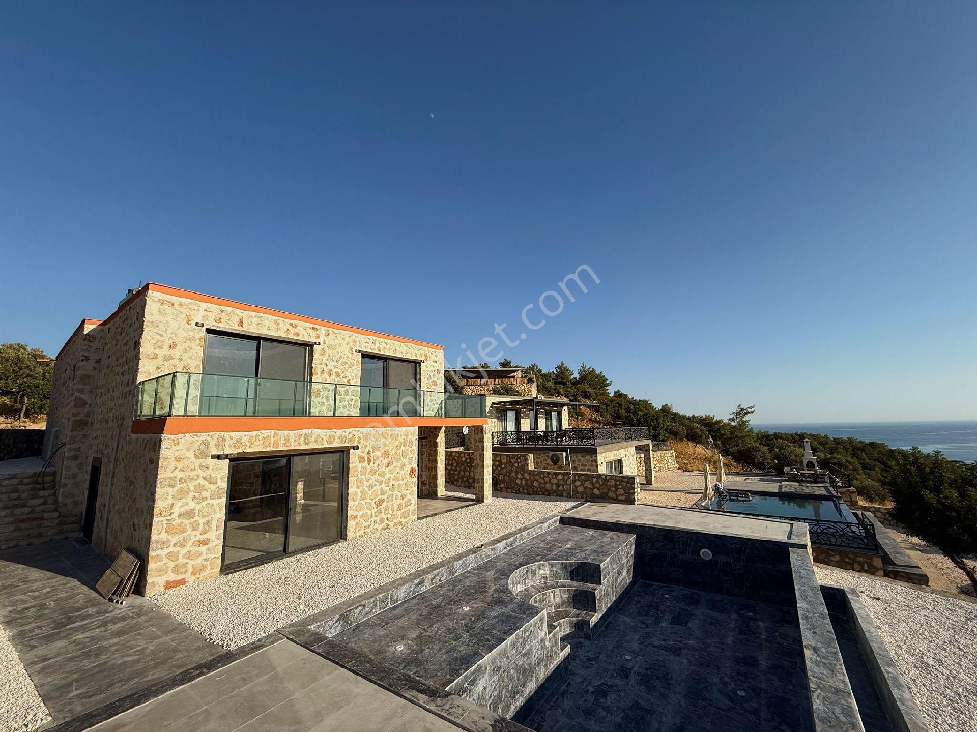 Falcon Dan Gelemişte Muhteşem Villa - Görsel 9