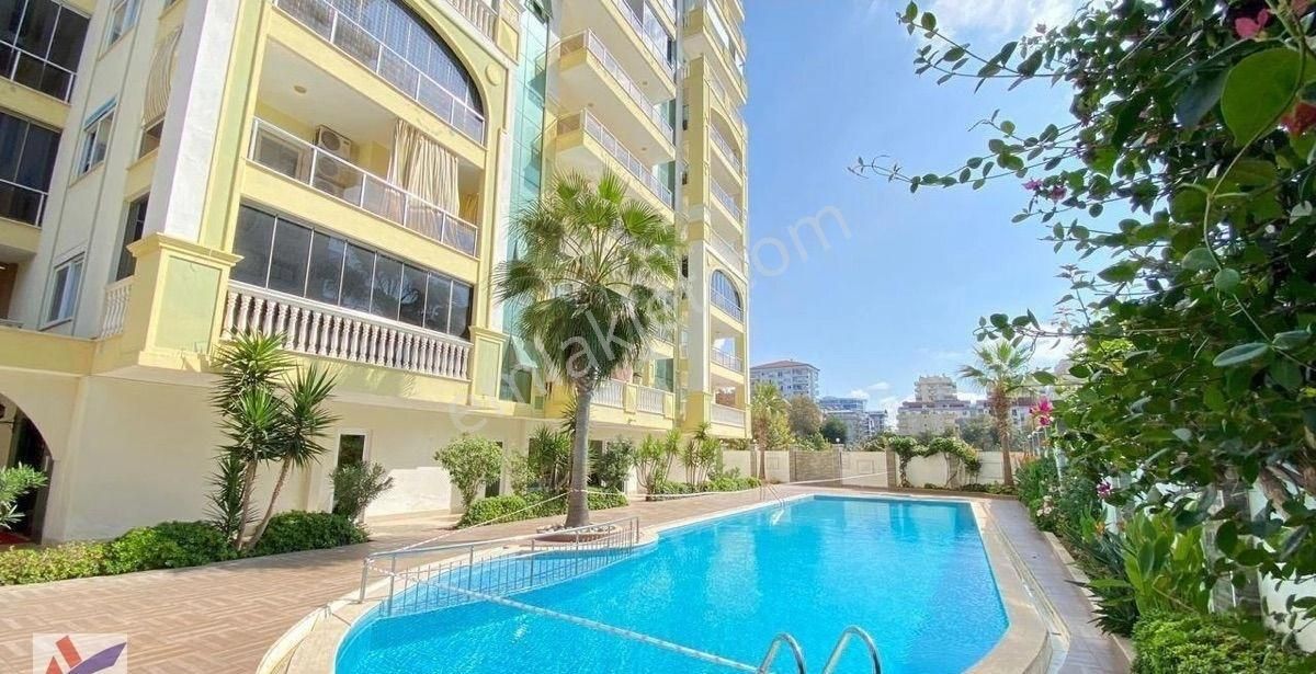 Acil Satılık Deniz Manzaralı 2+1 Eşyalı Daire