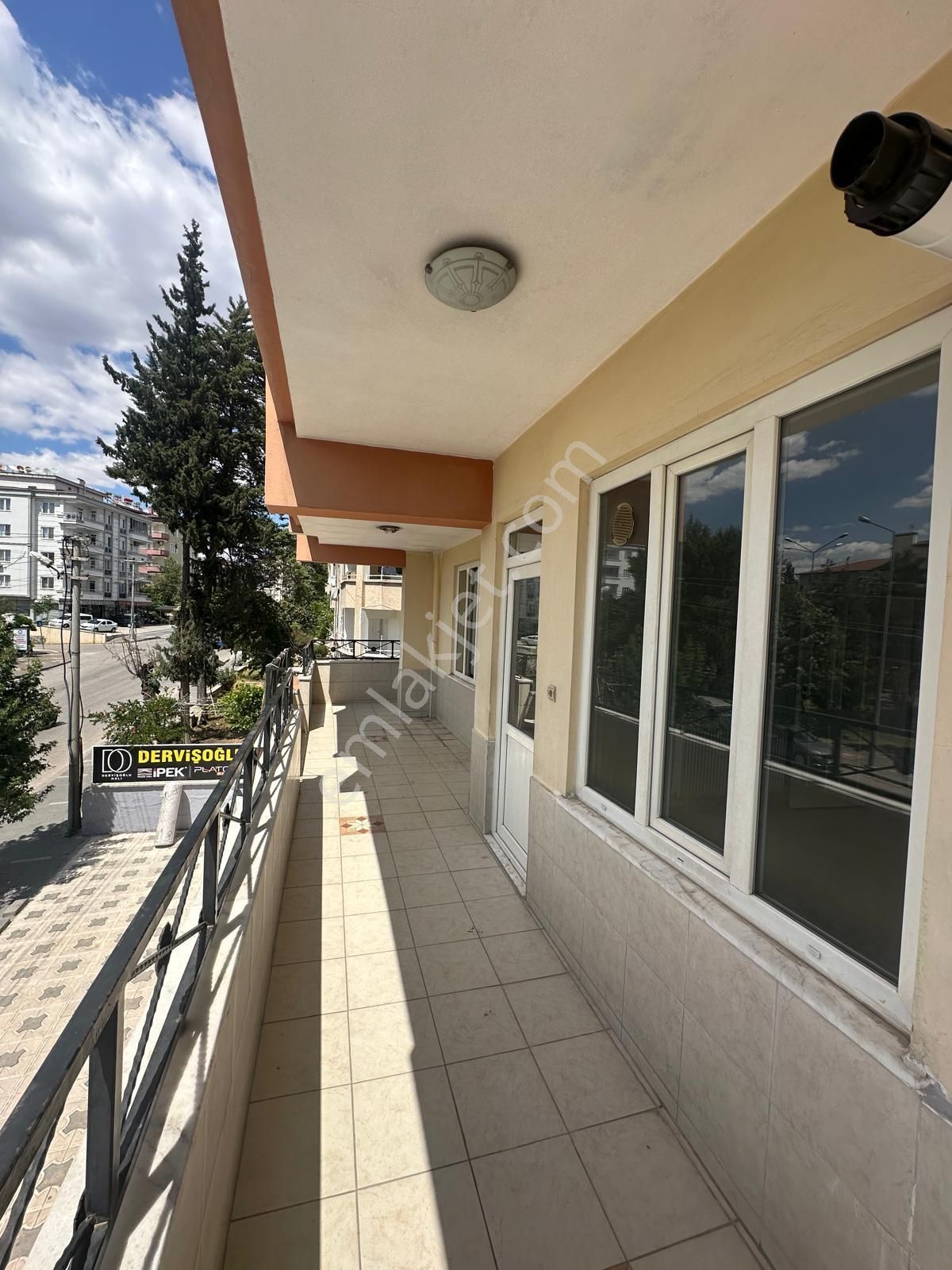 Hanedan Gyo'dan Deniz Mah. Kiralık 3+1 Bakımlı Daire