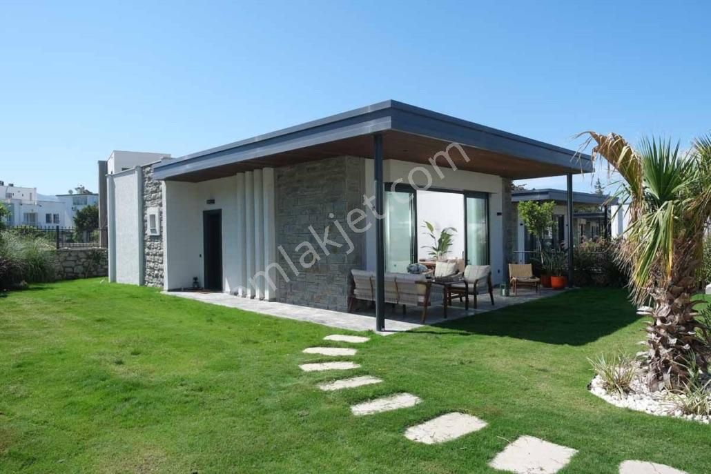 Bodrum Gümüşlük De Denize 150m Mesafede Sıfır Villalar