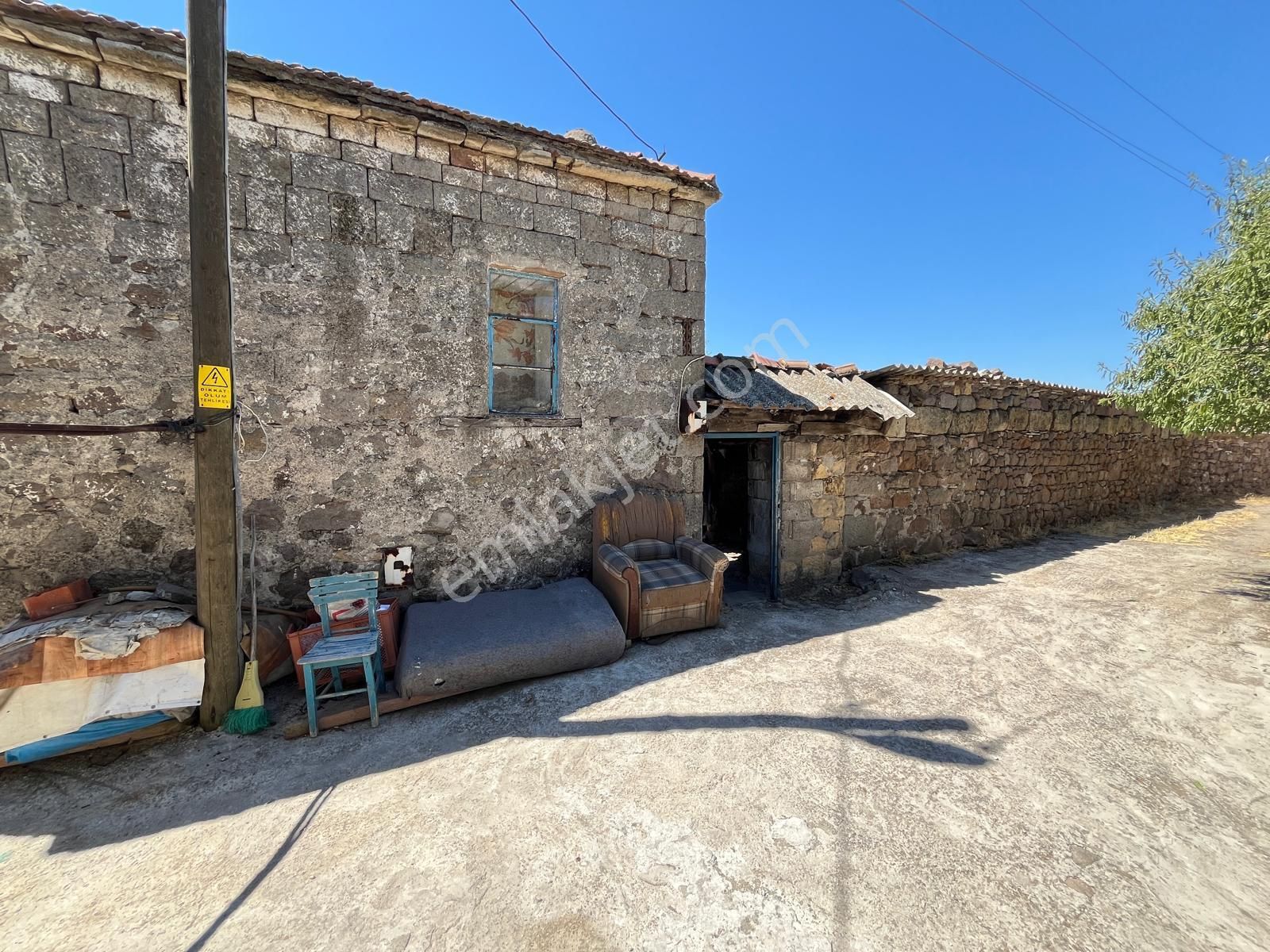 Çanakkale Ayvacık İlyasfakı'nda Satılık Müstakil Ev - Görsel 18