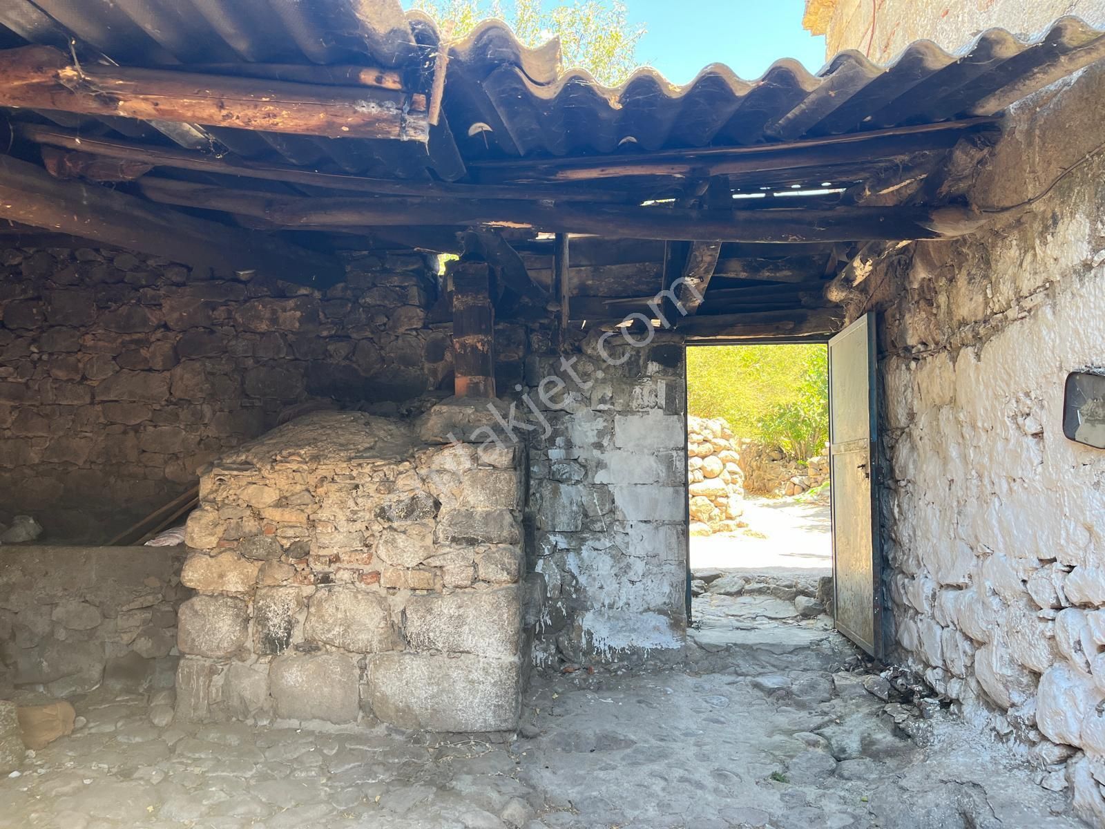 Çanakkale Ayvacık İlyasfakı'nda Satılık Müstakil Ev - Görsel 25