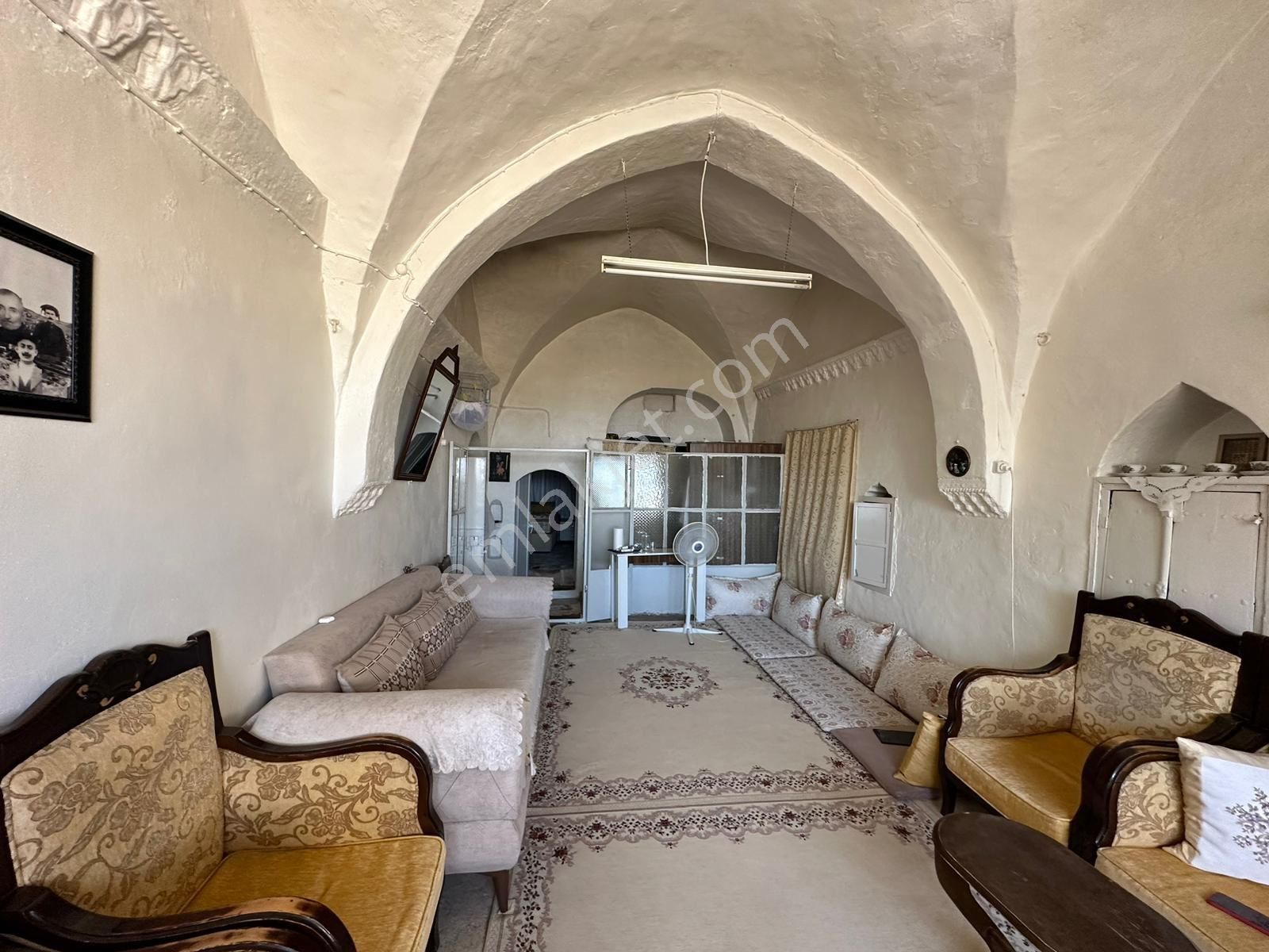 Murat Emlaktan Eski Mardinde Halk Bankası Arkasında Müstakil Taş Evimiz Satılıktır - Görsel 11