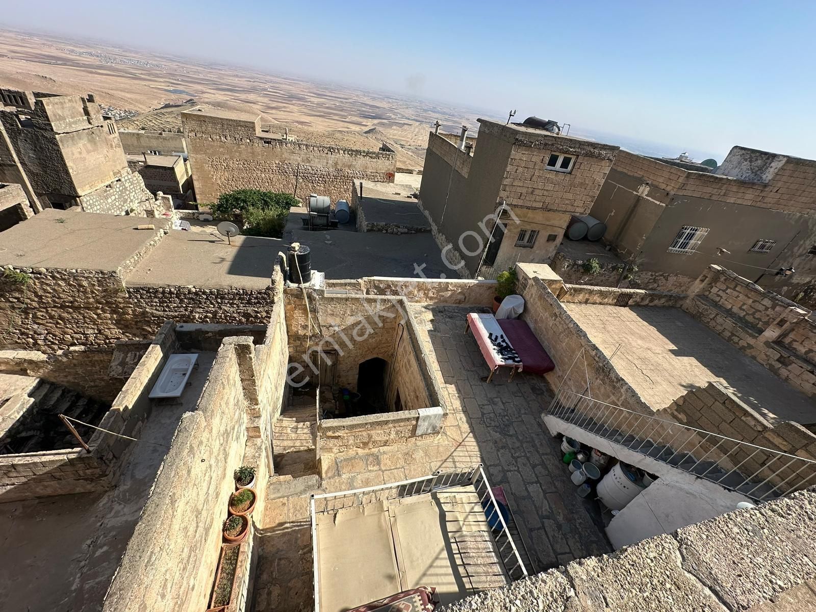 Murat Emlaktan Eski Mardinde Halk Bankası Arkasında Müstakil Taş Evimiz Satılıktır - Görsel 21