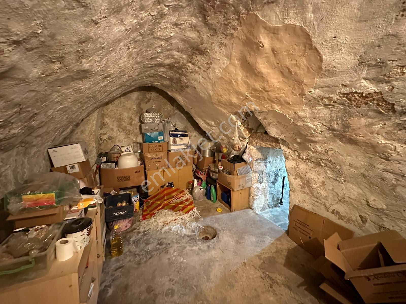 Murat Emlaktan Eski Mardinde Halk Bankası Arkasında Müstakil Taş Evimiz Satılıktır - Görsel 10