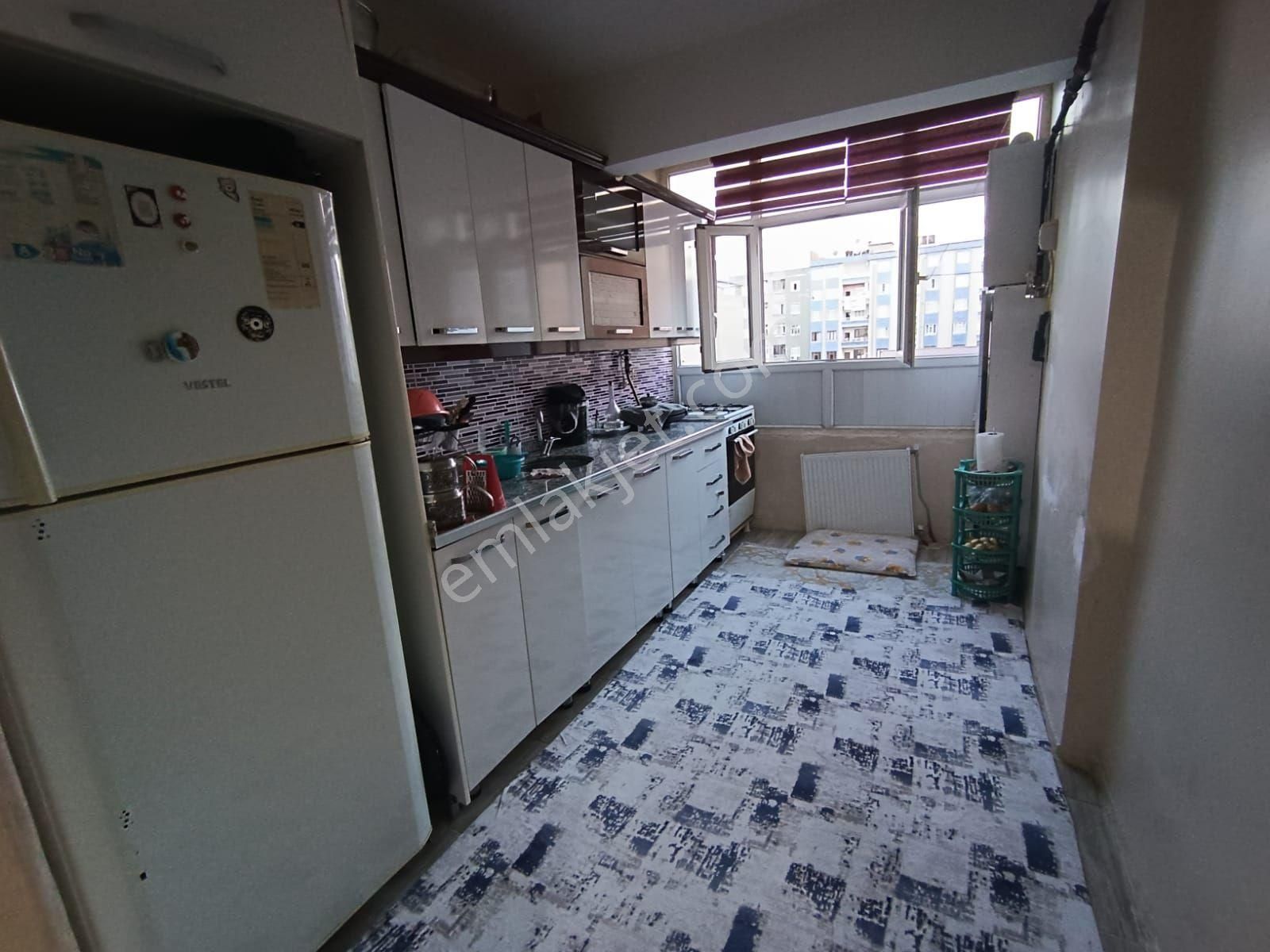Huzur Evi Meke Cami Cıvarı Satılık 3+1 Hasarsız Daire