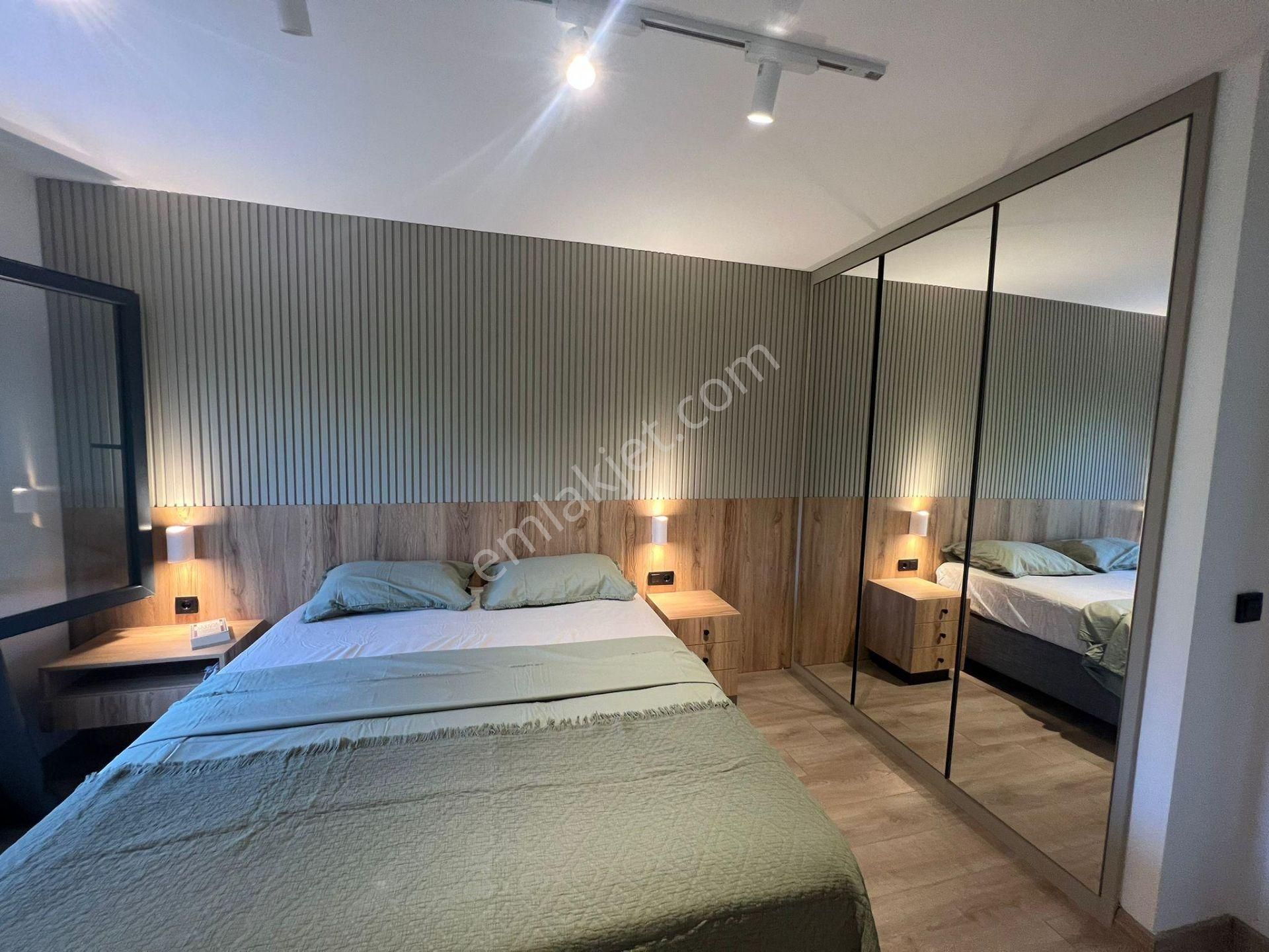 Çeşme 16 Eylül Mah. Havuzlu, Eşyalı Satılık Lüx 3+1 Villa - Görsel 10