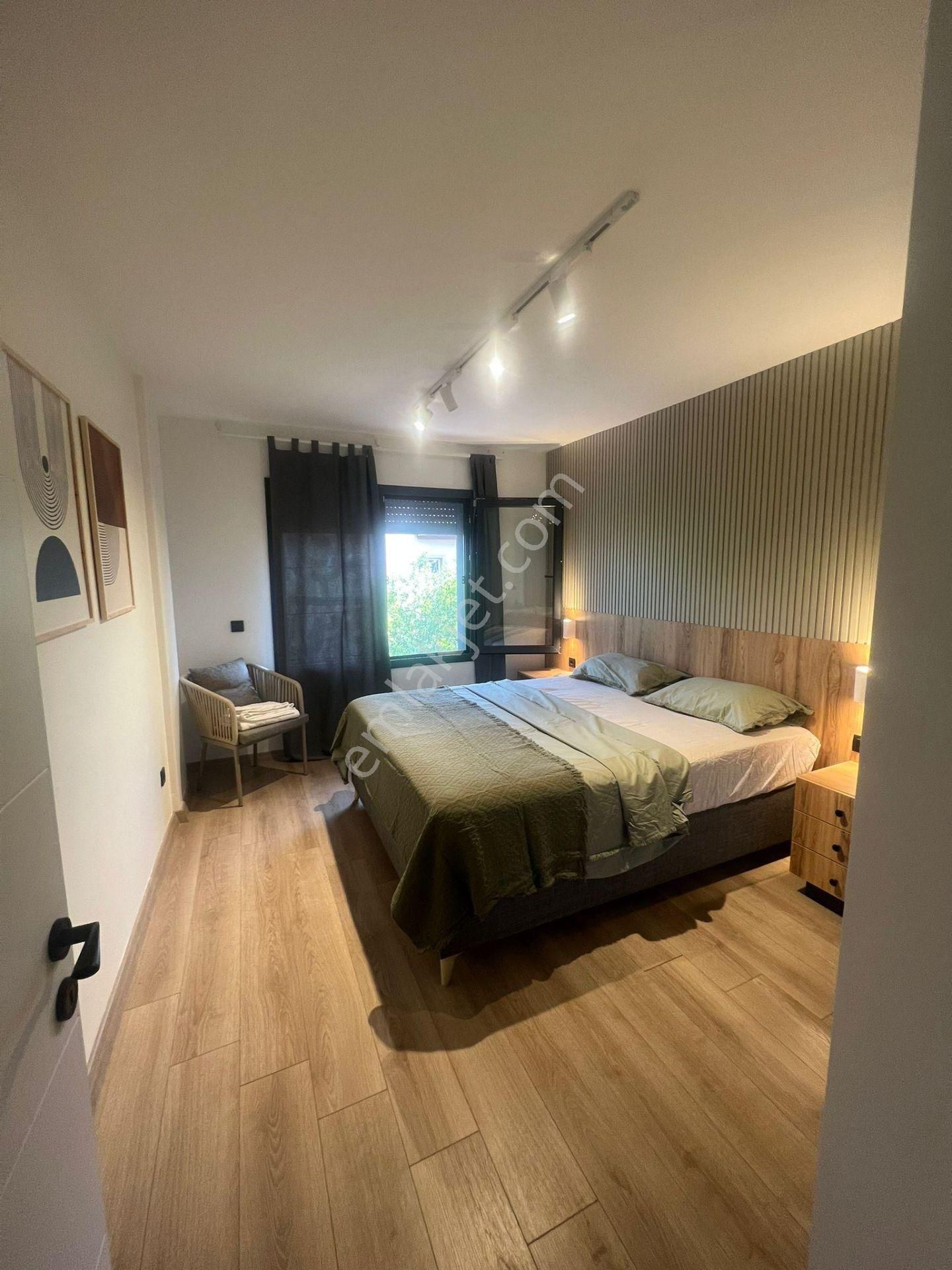 Çeşme 16 Eylül Mah. Havuzlu, Eşyalı Satılık Lüx 3+1 Villa - Görsel 17