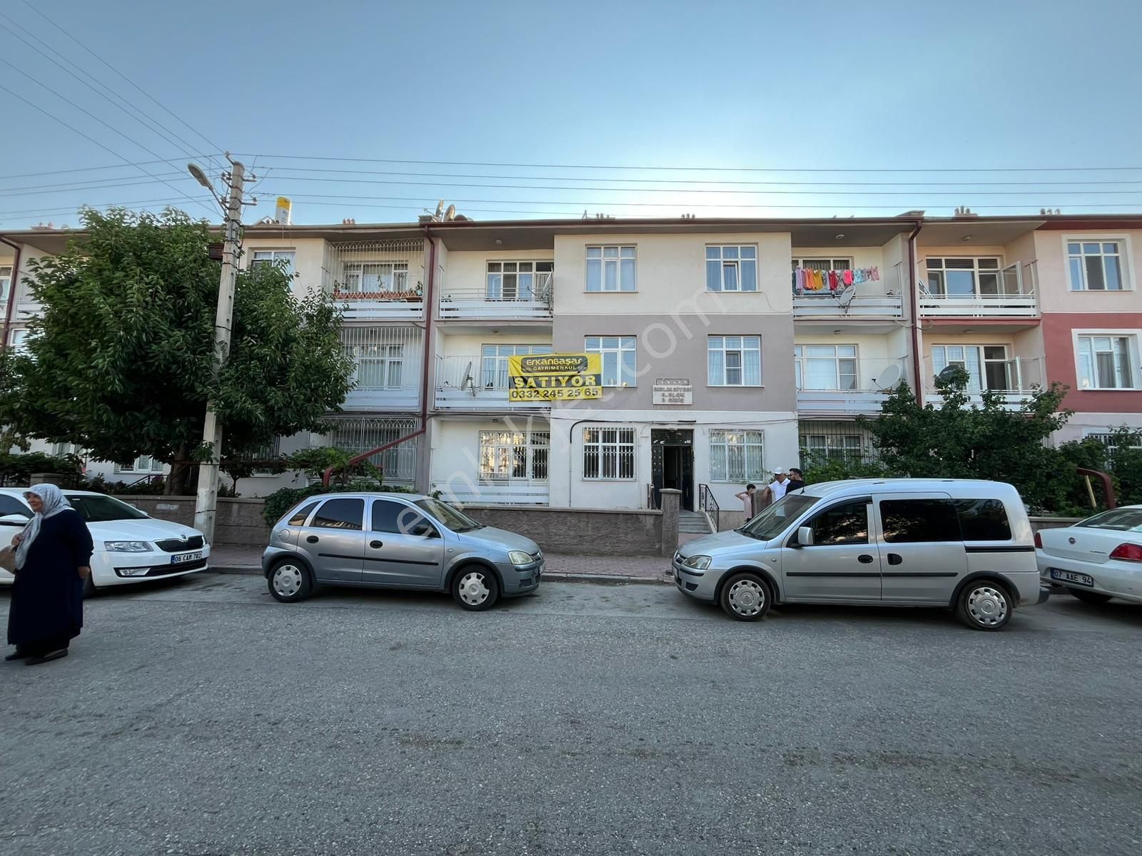 Dumlupınar Mah. Satılık 4+1 Arakat