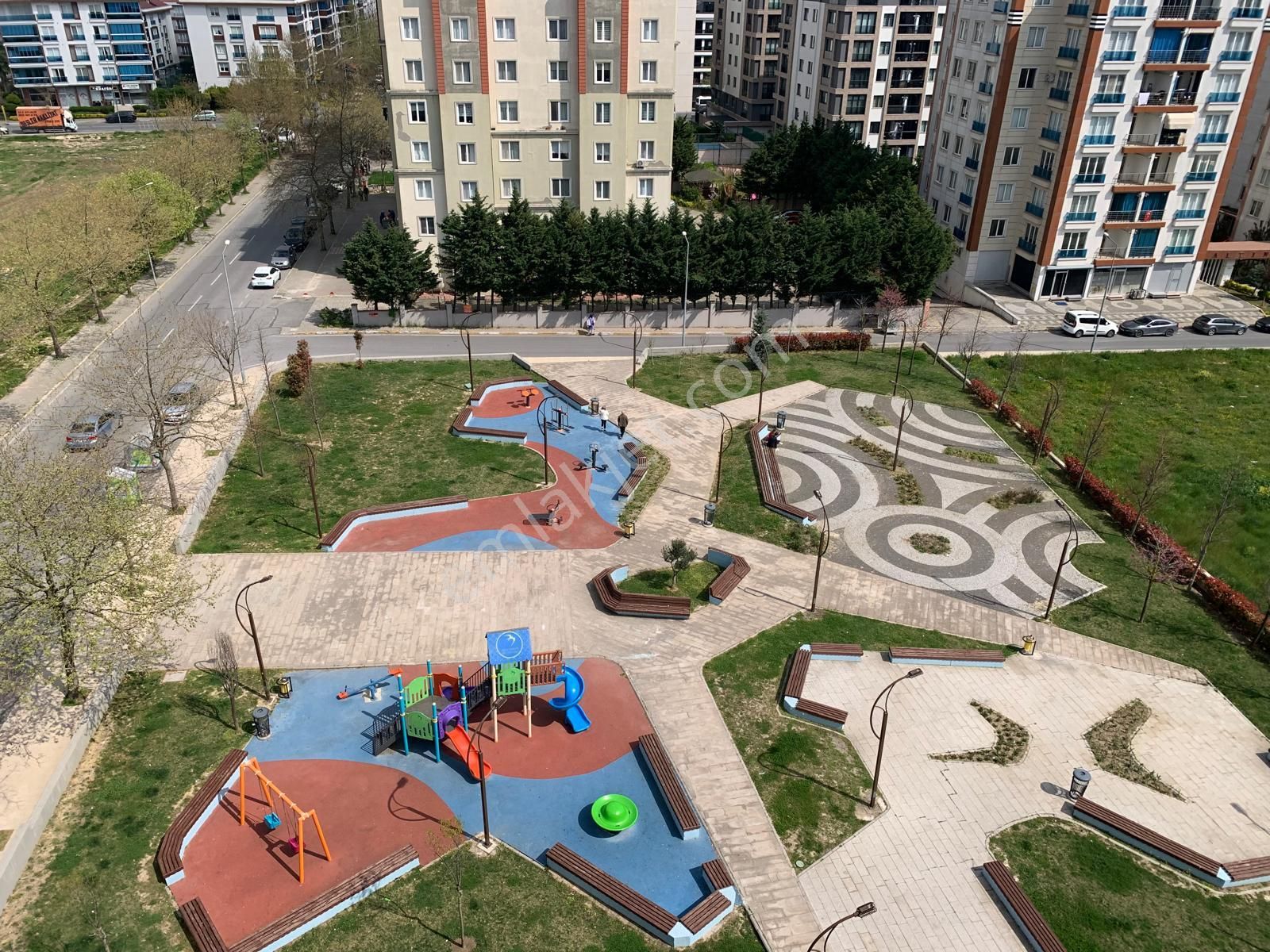 Wen Kademdenadnan Kahvecide Havuzlu Sitede Kiralık 2+1 Daire