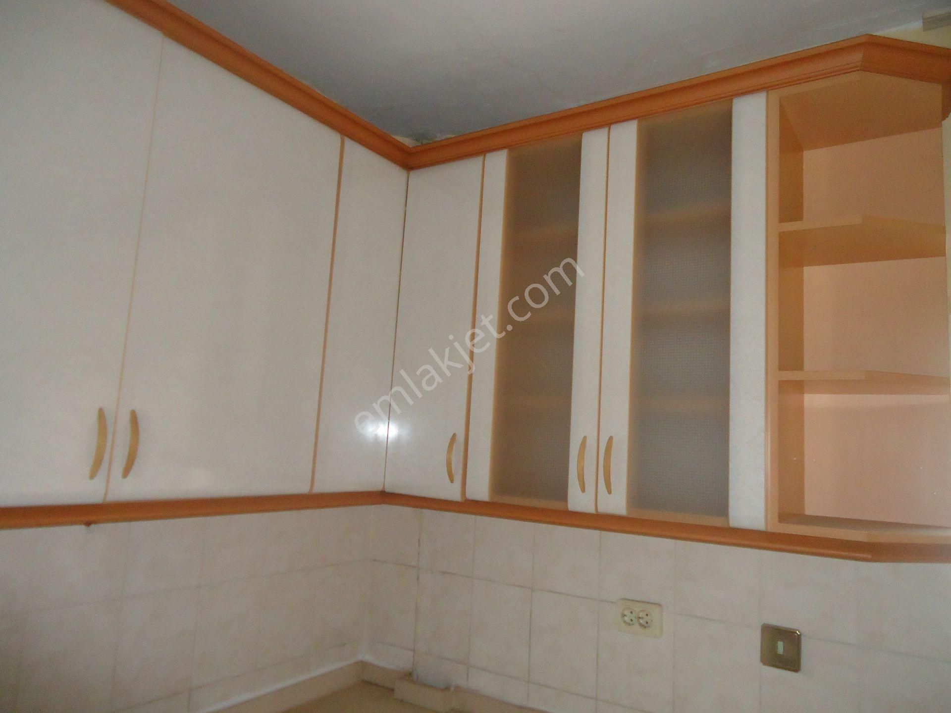 Türkiş Bloklarında 1+l Salon Kiralık Daire Gizem Emlaktan