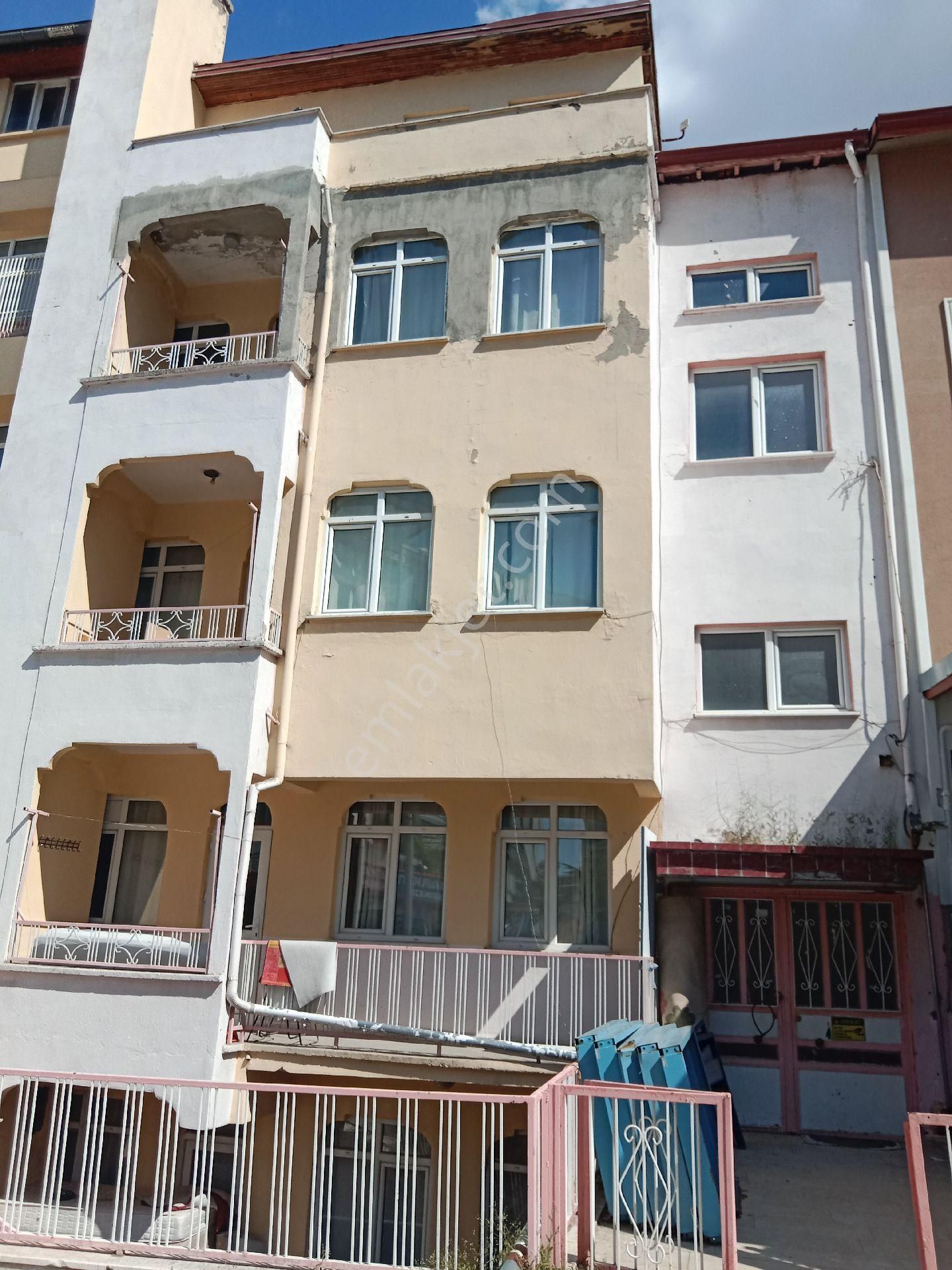Isparta Merkez Baglar Mah. Satılık Komple Bina