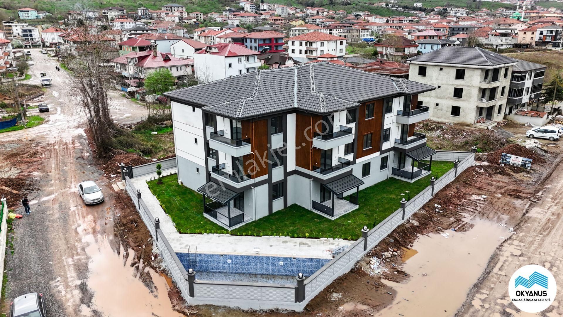 🏠👨‍👩‍👧‍👦 Geniş Ve Kullanışlı Havuzlu 2+1 Daire! 🪟