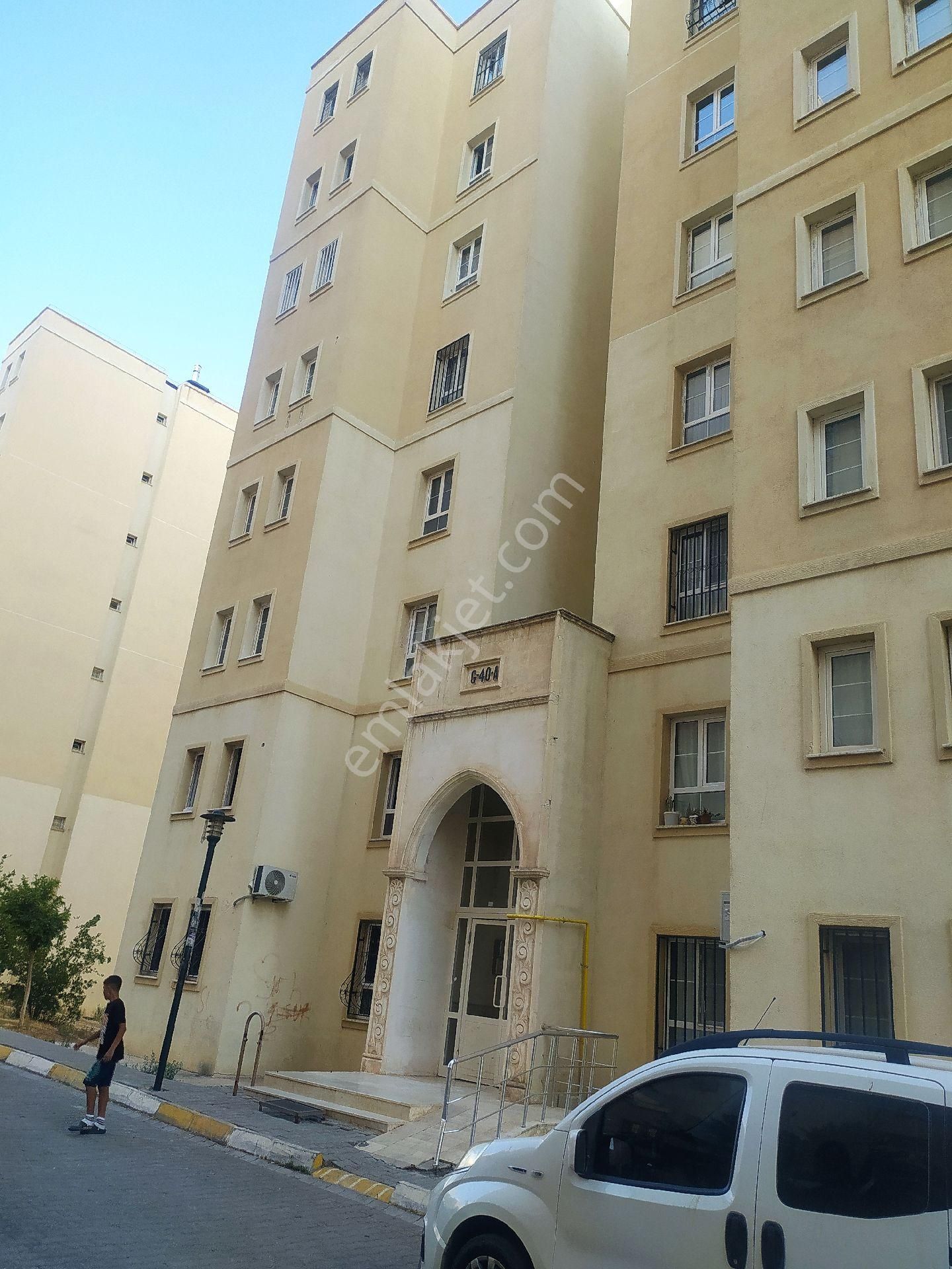 Karaköprü Seyrantepe Mah Kiralık Arakat Fg