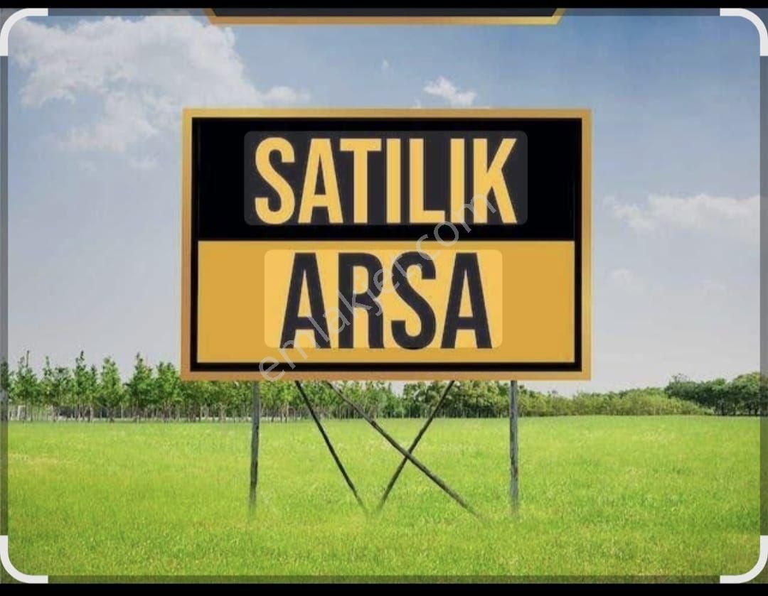 Buca Göksu Mah. 120 M2. İnşaat Kitleli 3 Cepheli Merkezi Konumda Satılık Arsa