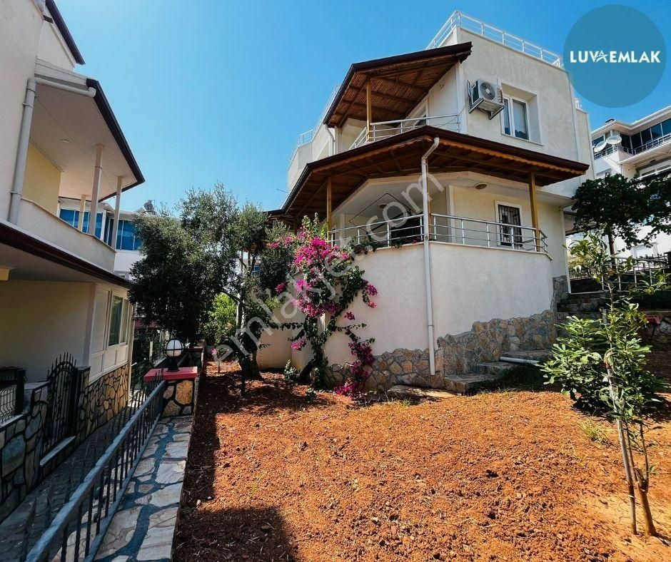 Didim Akbükte Panoramik Deniz Manzaralı Merkezii Konumda Site İçi Müstakiil Villa - Görsel 3