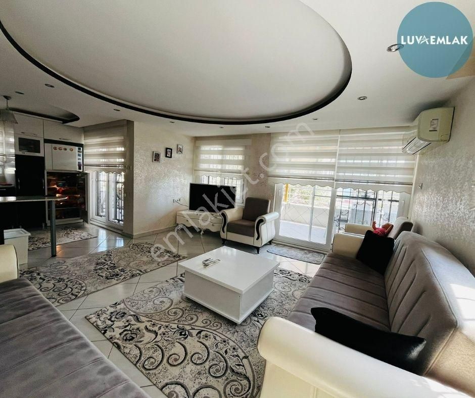 Didim Akbükte Panoramik Deniz Manzaralı Merkezii Konumda Site İçi Müstakiil Villa - Görsel 8
