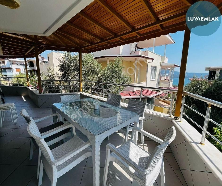 Didim Akbükte Panoramik Deniz Manzaralı Merkezii Konumda Site İçi Müstakiil Villa - Görsel 12