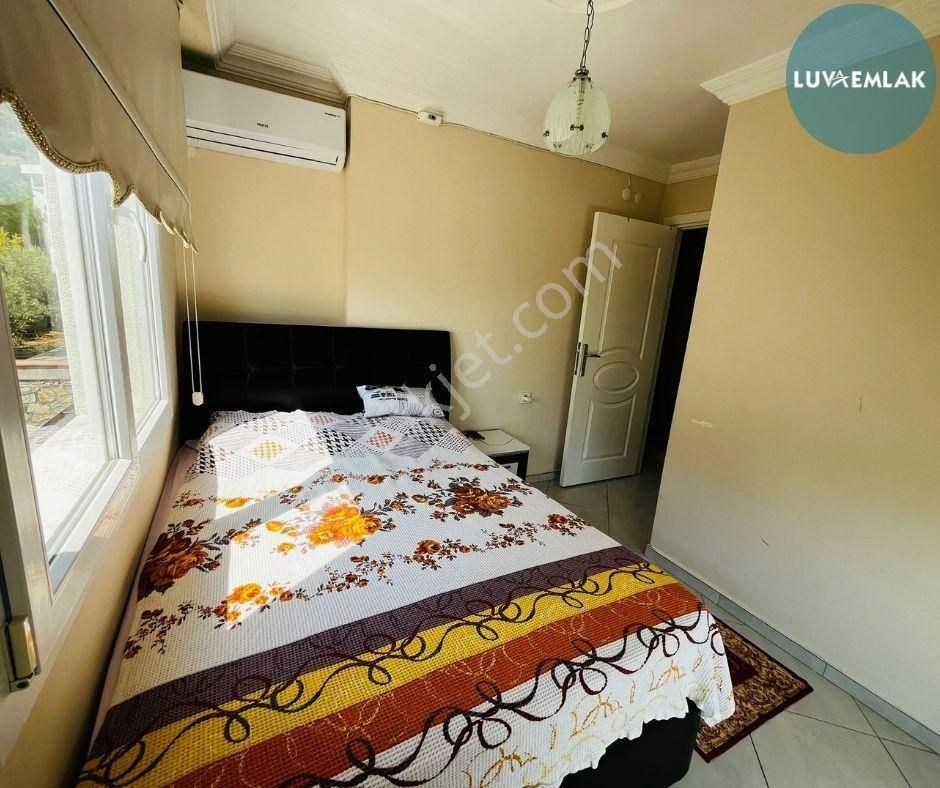Didim Akbükte Panoramik Deniz Manzaralı Merkezii Konumda Site İçi Müstakiil Villa - Görsel 24