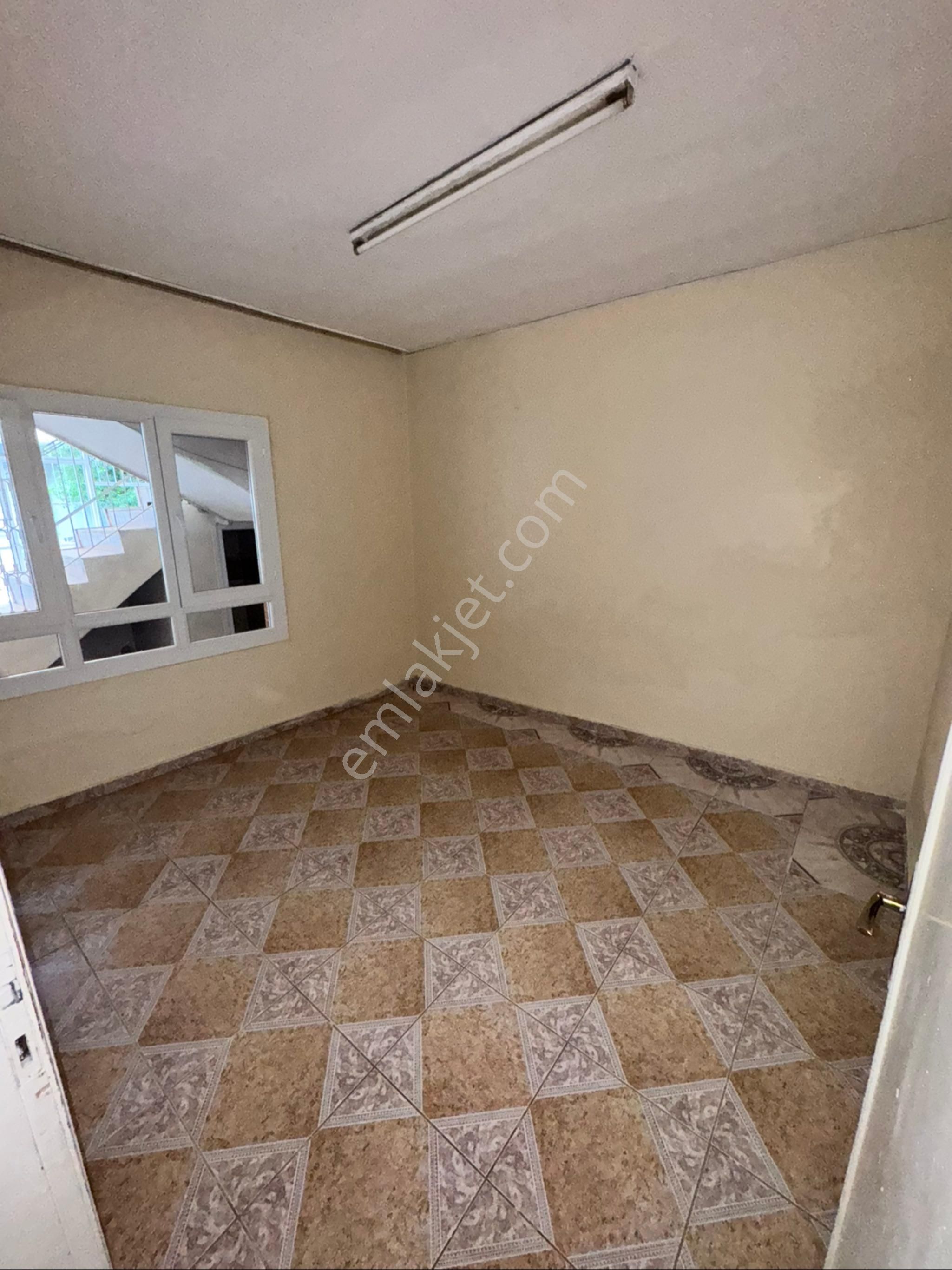 Fevzipaşada 2+1 Kiralık Müstakil Ev