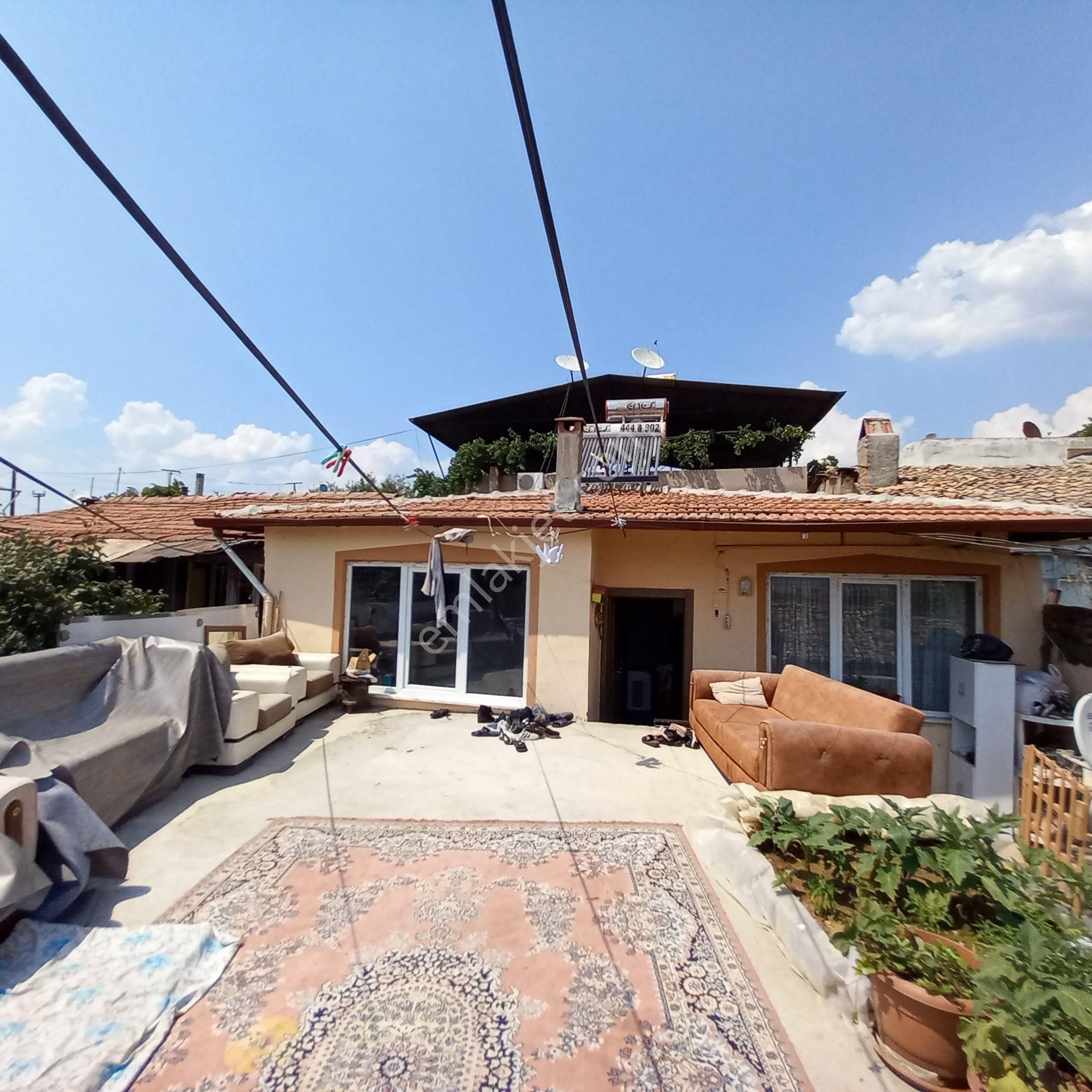 Dönertaş Emlaktan Kuyucak Merkezde Müstakil Ev - Görsel 23