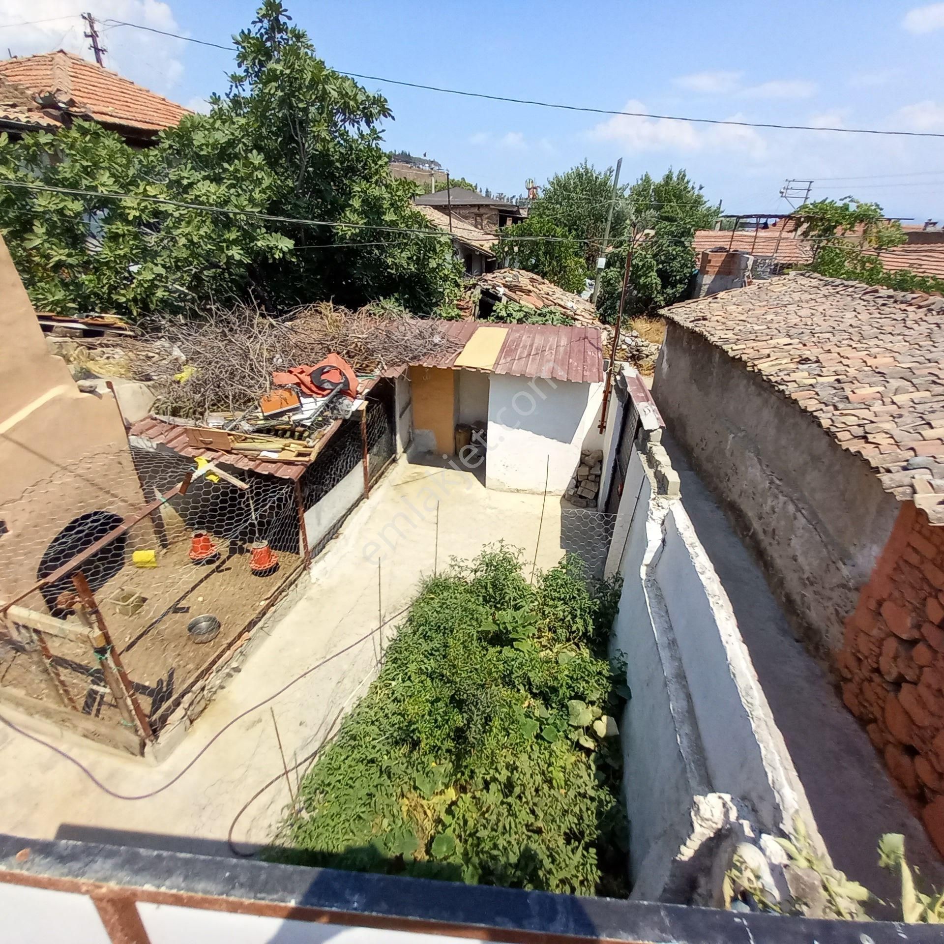 Dönertaş Emlaktan Kuyucak Merkezde Müstakil Ev - Görsel 24