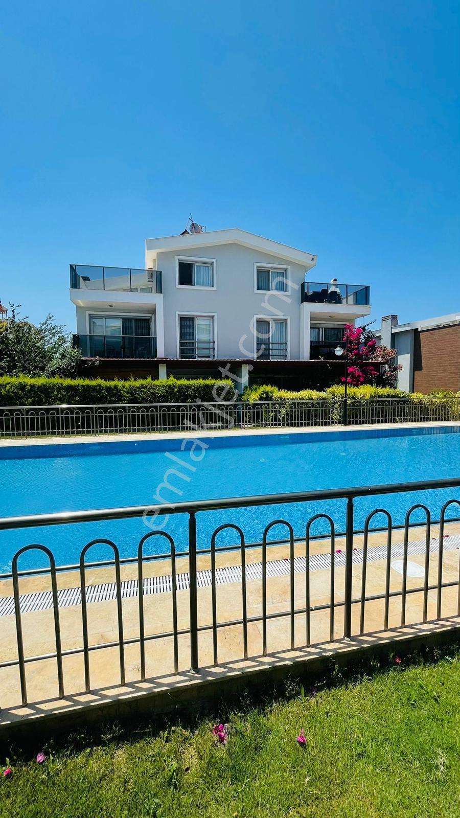 Kusadası Sogucak Mevkıınde 5+1 205 M2 Trıbleks Satılık Vılla - Görsel 8