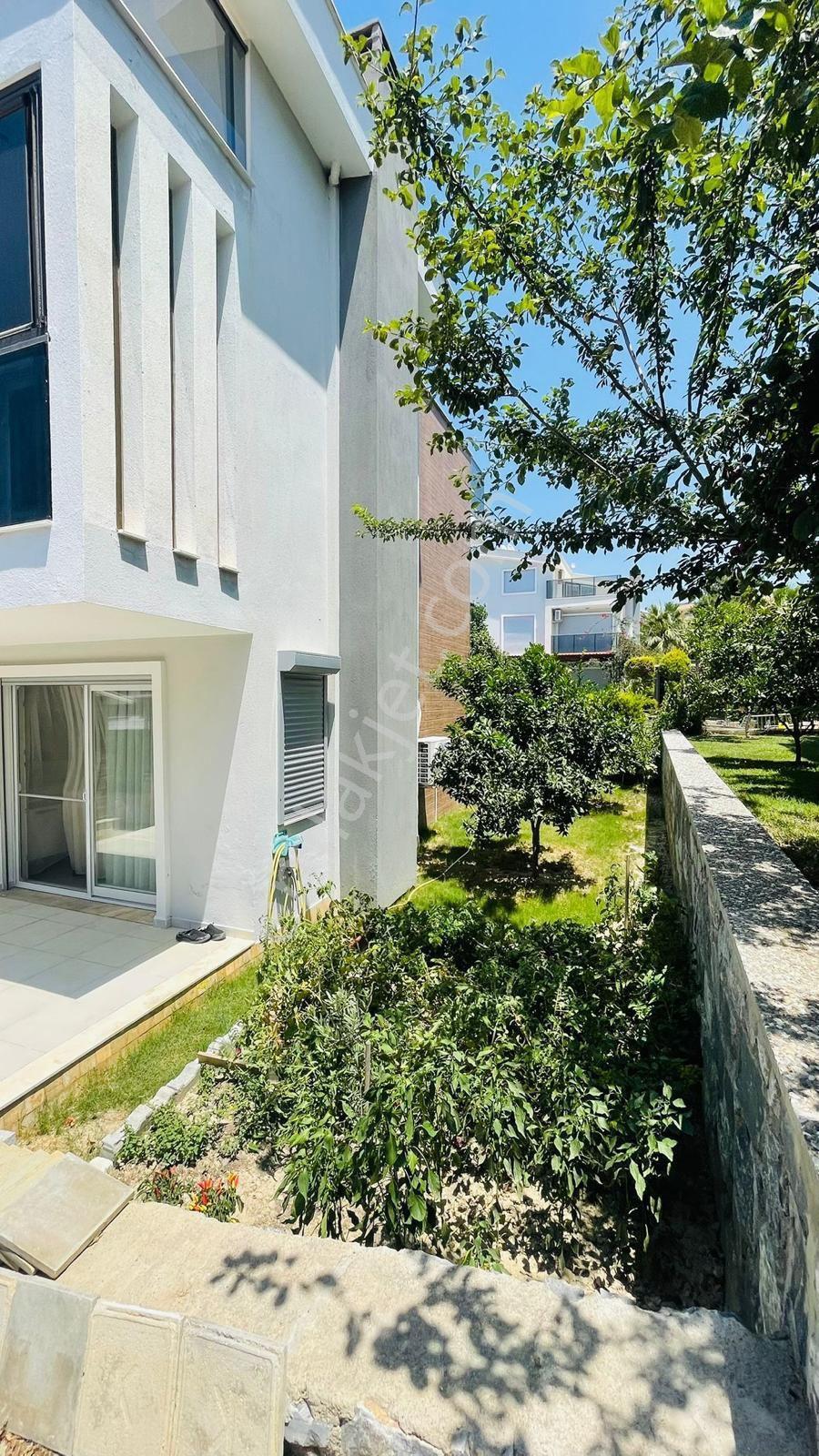 Kusadası Sogucak Mevkıınde 5+1 205 M2 Trıbleks Satılık Vılla - Görsel 10