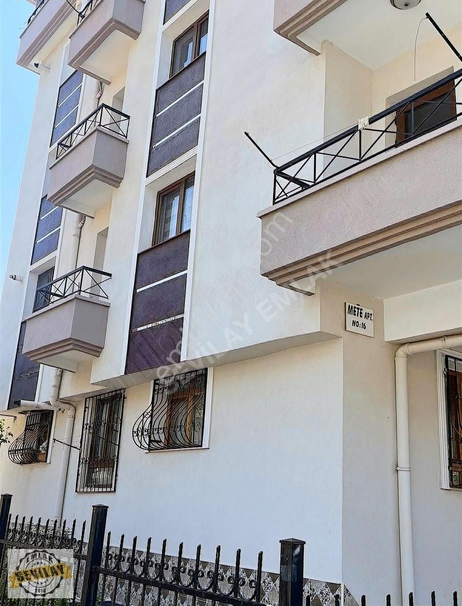 Aktepe Mahallesinde 1.katta Kapalı Dublexs