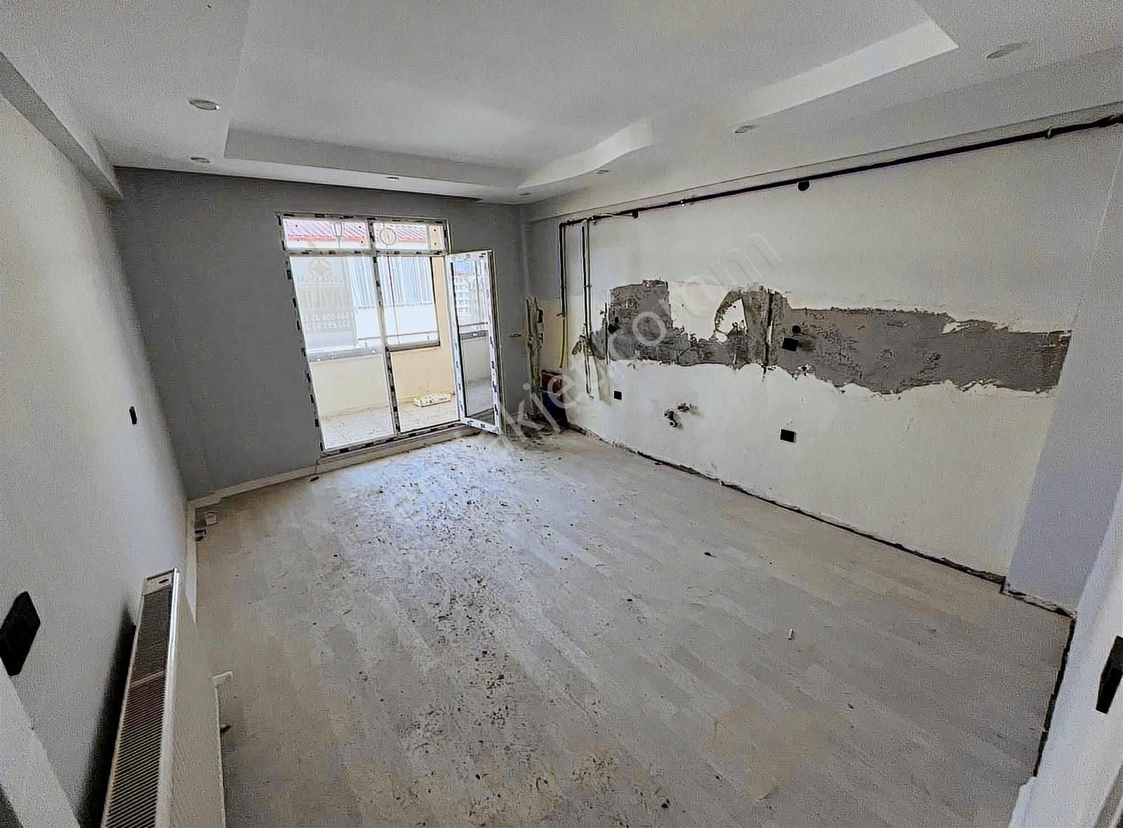Kars Pusula Emlaktan Satılık 3+1 Daire
