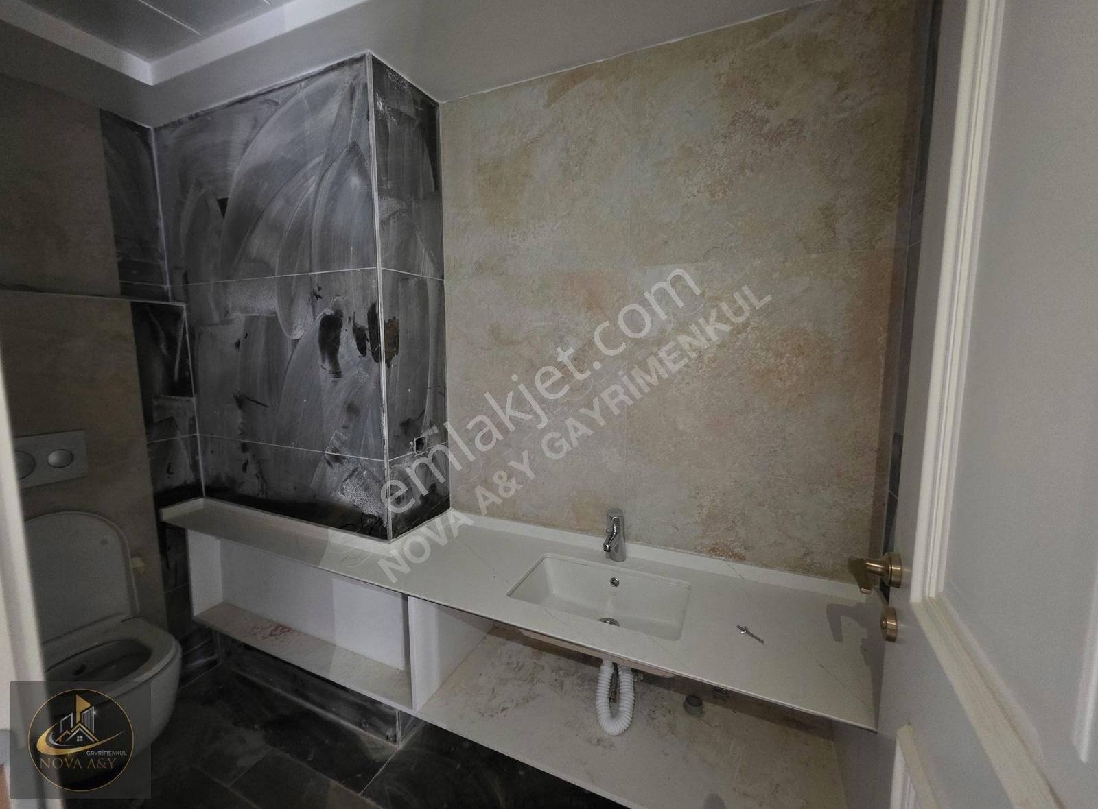 Sancak Mah. Sara Suite Sitesinde 4+1 Satılık Lüks Sıfır Daire