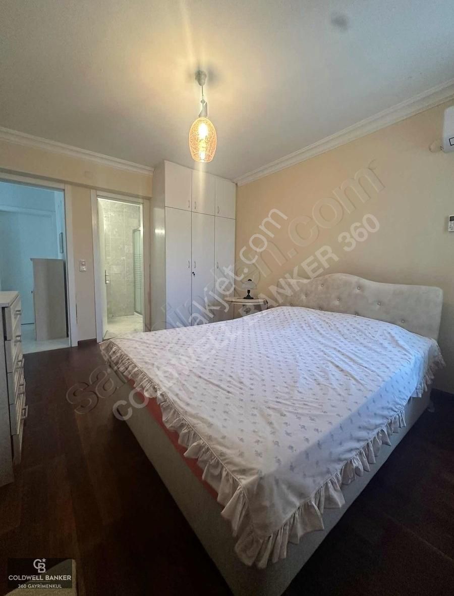 Çeşme Sakarya Mahallesi'nde Site İçinde 3+1 Kiralık Villa - Görsel 6