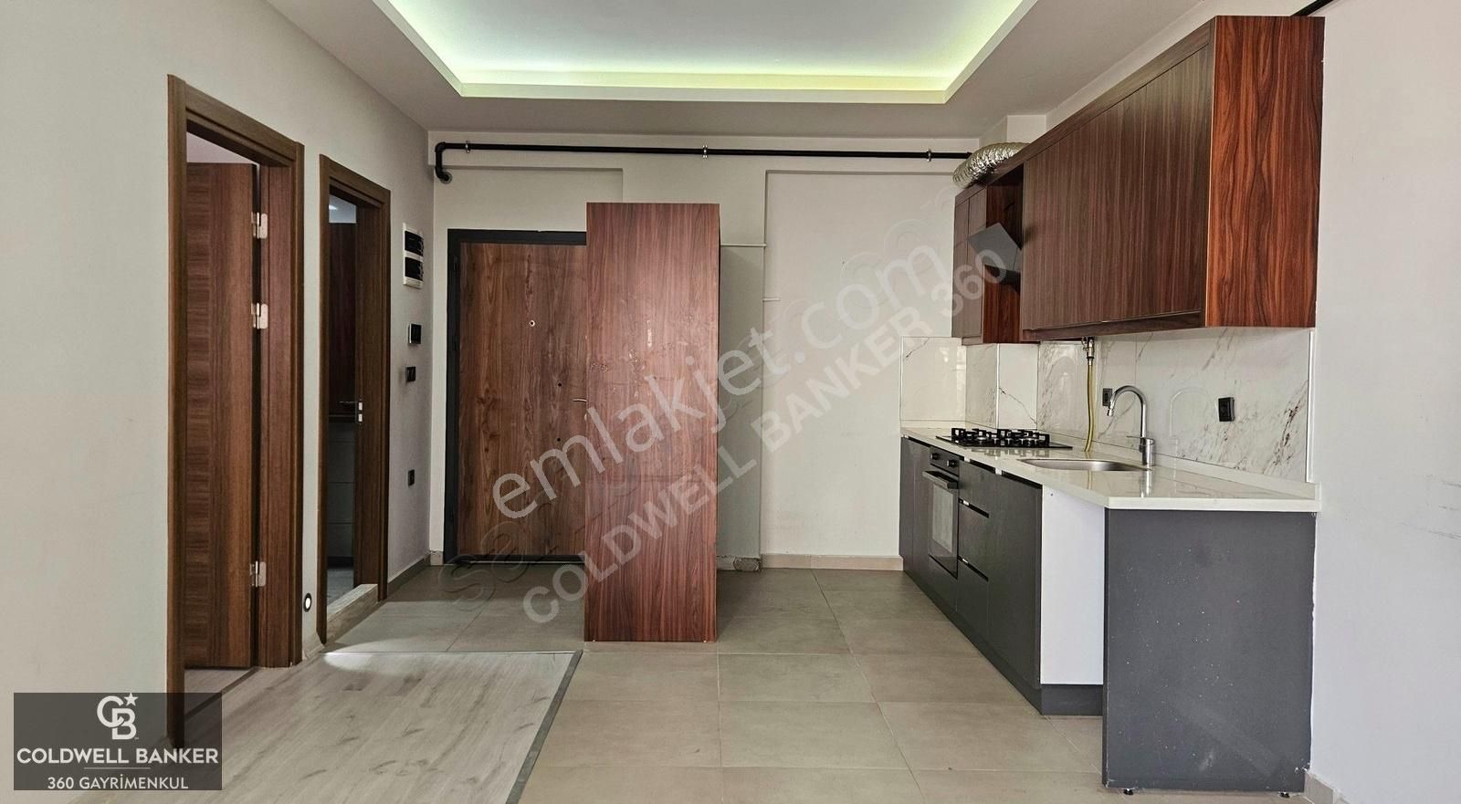 Menemen'de Yatırım Fırsatı! 1+1 Ara Kat Satılık Daire
