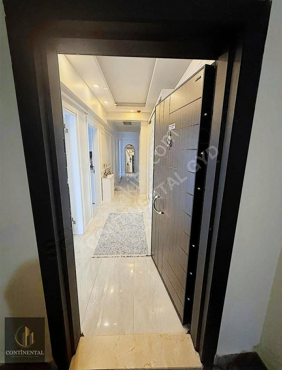 Samsun İlkadım Koru Life Evlerin De Havuzlu Satlık Daire