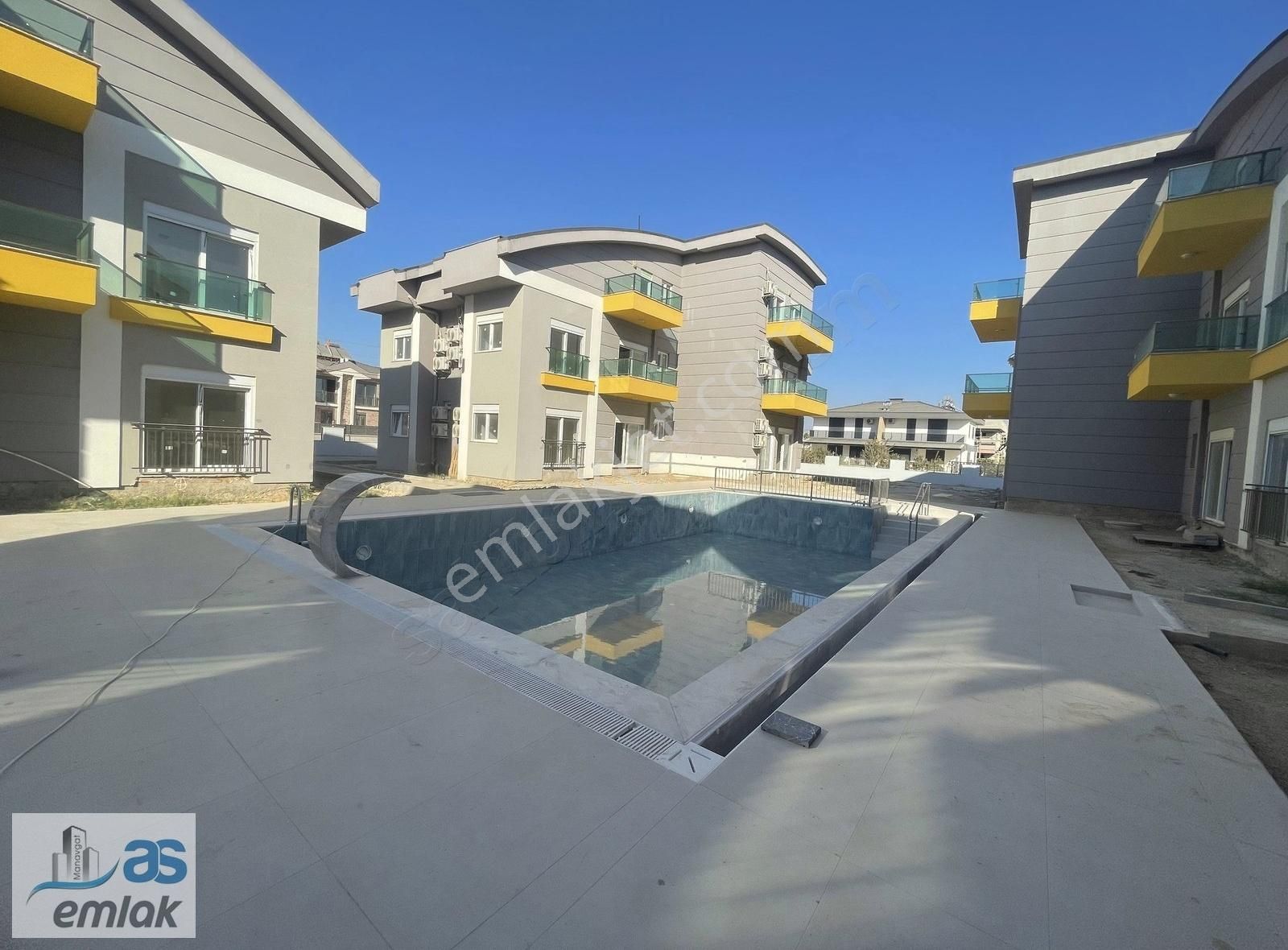 Side Kemer Mah Site İçerisinde 2+1 Dubleks Havuzlu Otoparklı