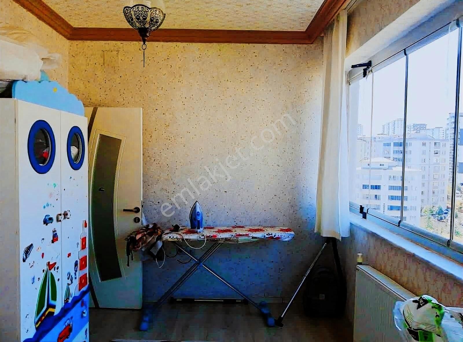 Küçükoğlu Gayrimenkulden Akkent 1 Sts Satılık 5+1 Daire