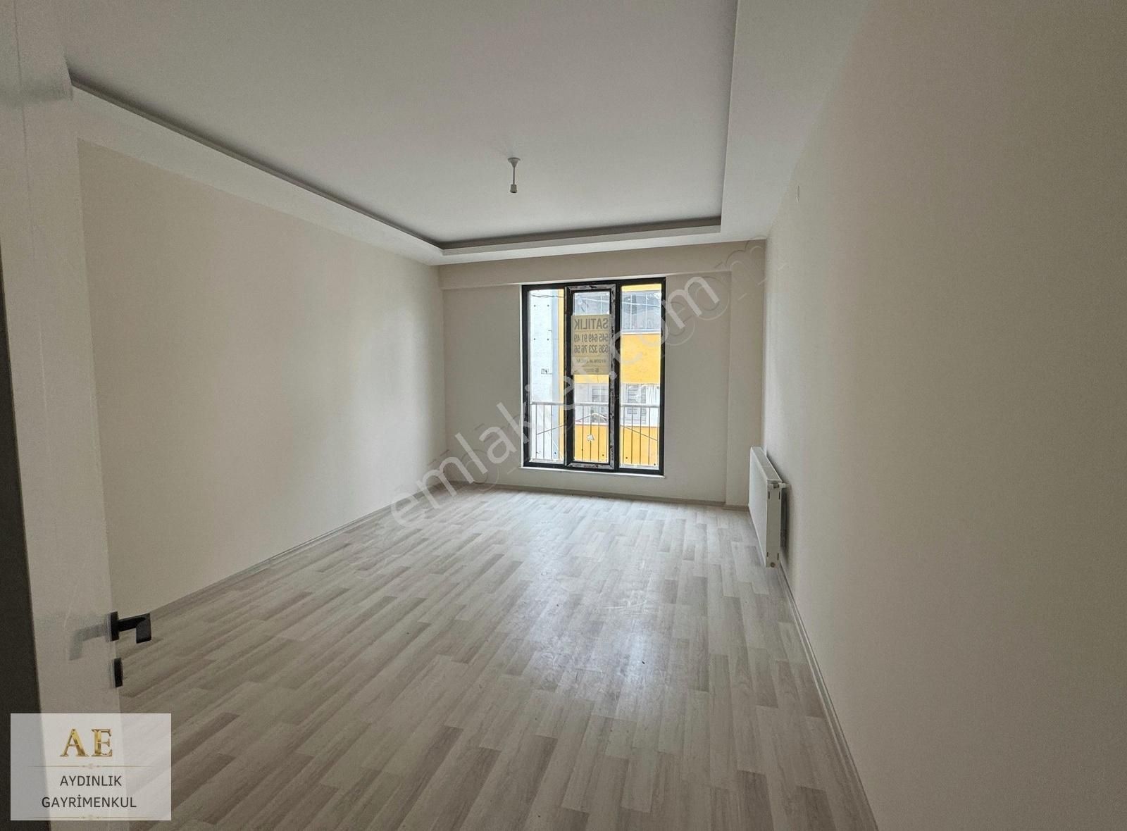 Aydınlık Emlak'tan İnegöl Yeniceköy'de Satılık 2+1 Daire