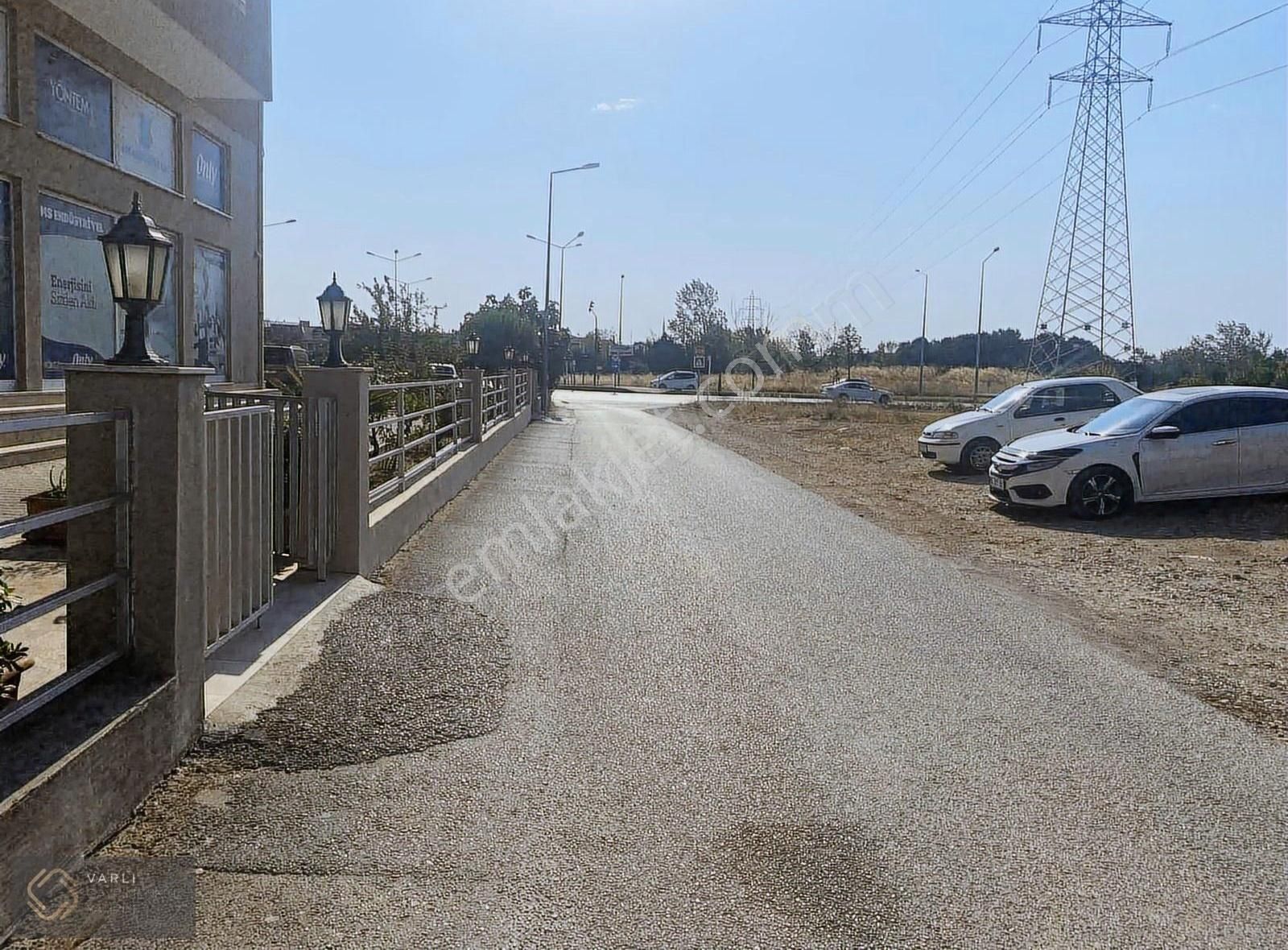 23 Nisan'da Kiralık Dükkan-ofis -büro